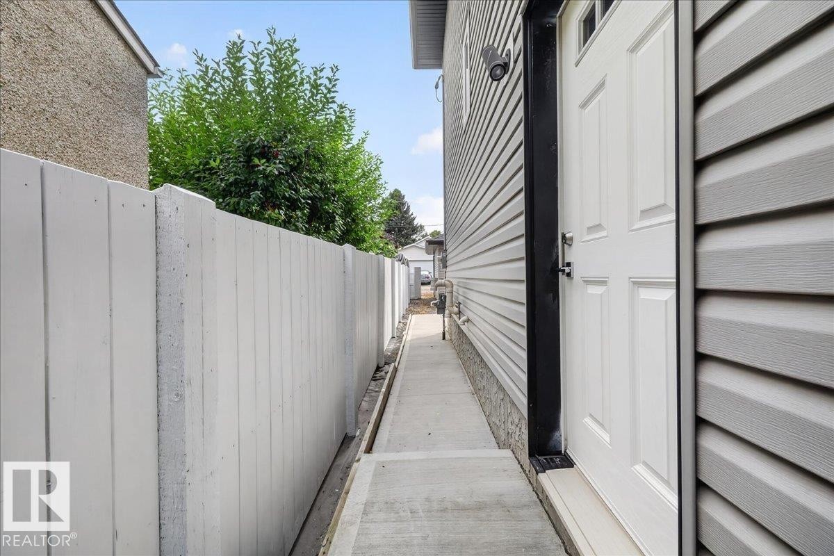 7947 79 Avenue Nw, Edmonton, AB