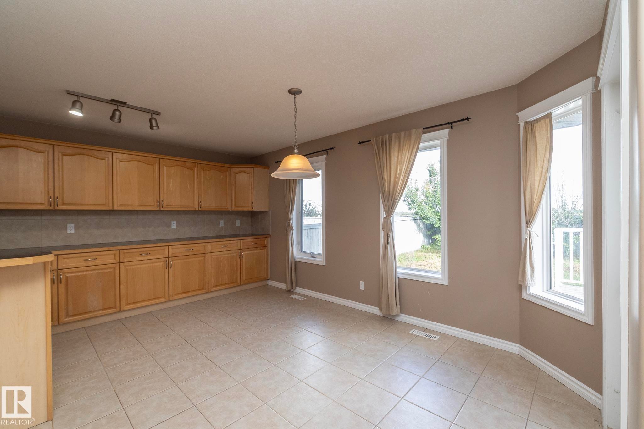 10620 183 Avenue Nw, Edmonton, AB