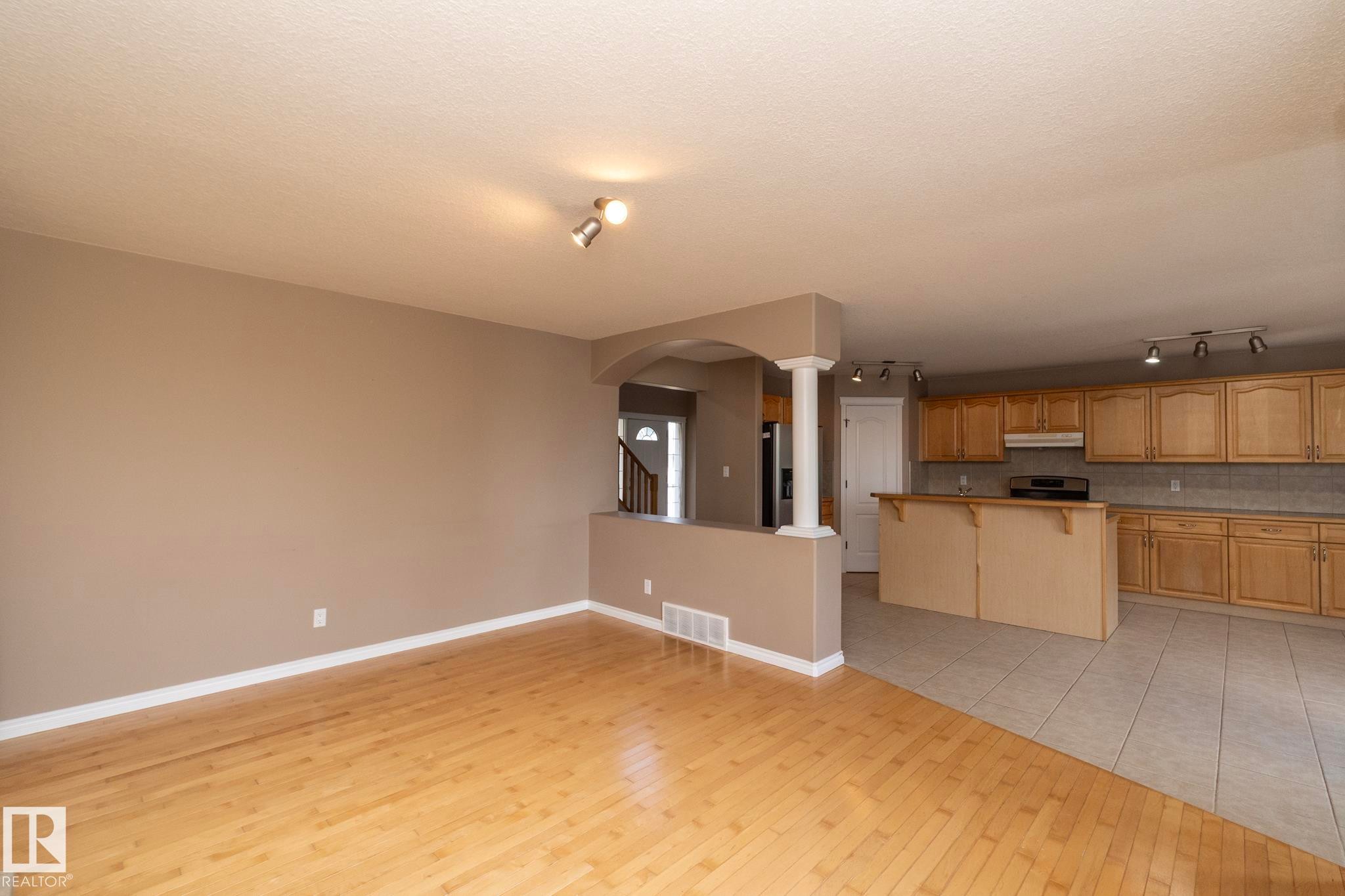 10620 183 Avenue Nw, Edmonton, AB