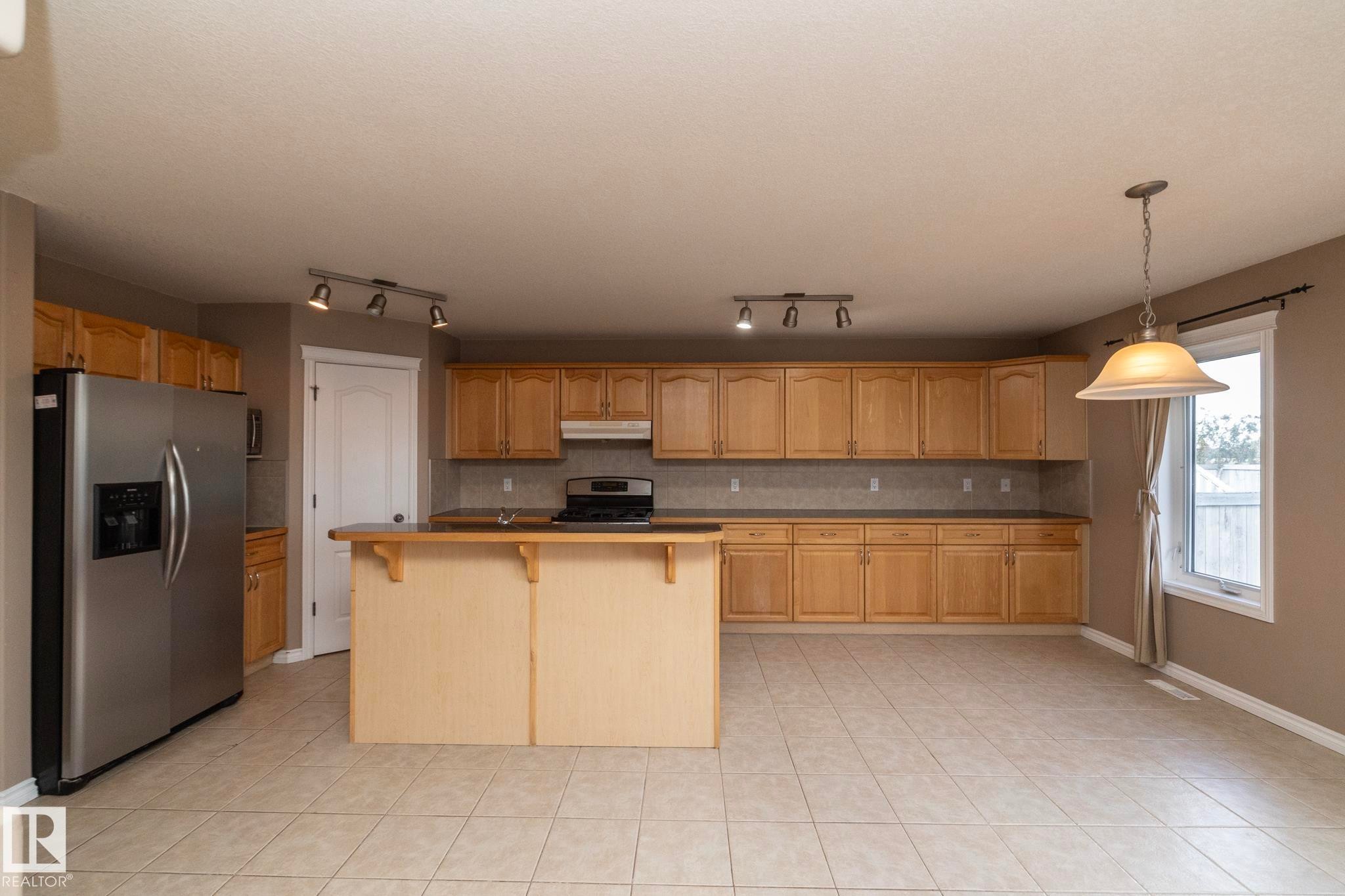 10620 183 Avenue Nw, Edmonton, AB