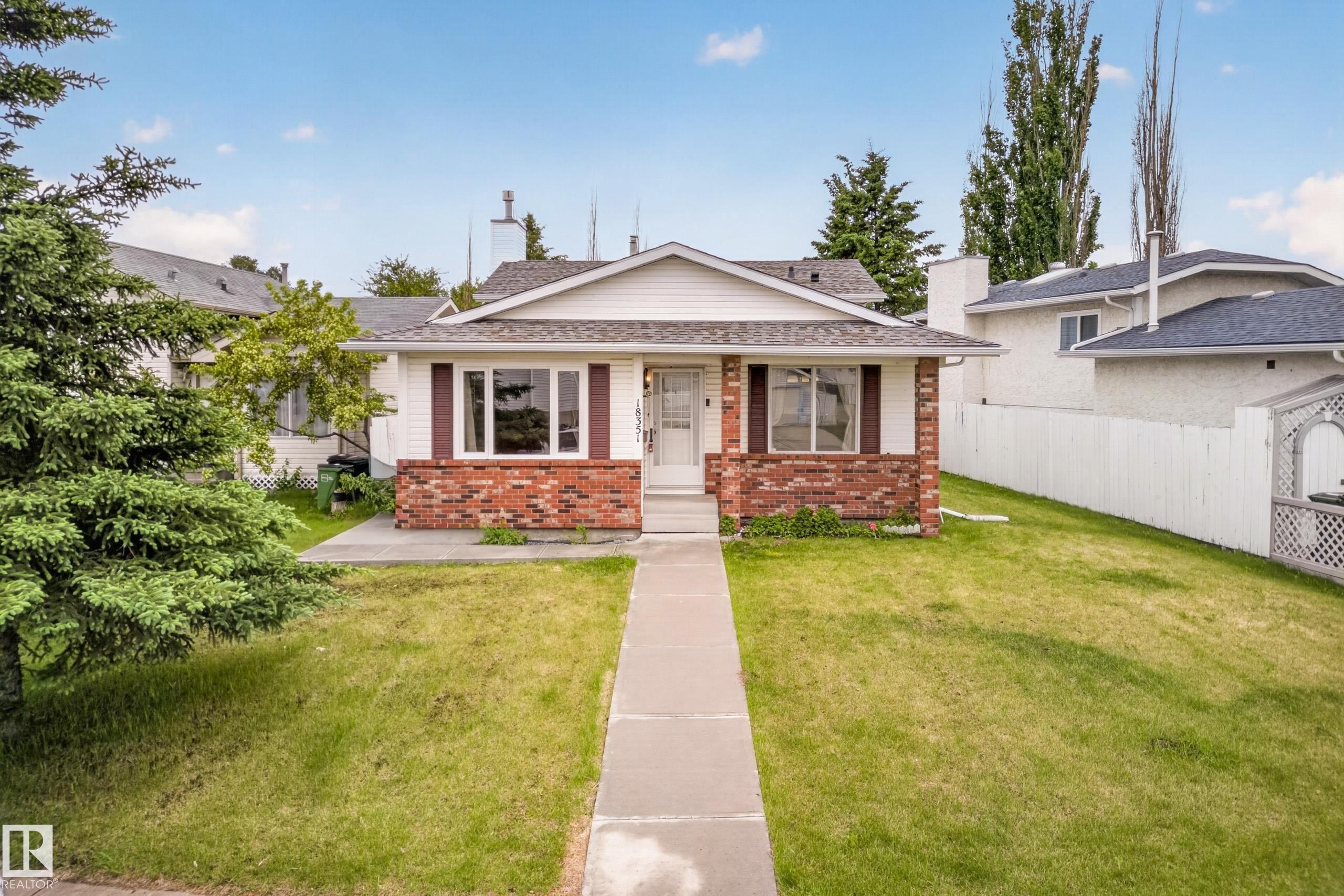 18351 77 Avenue Nw, Edmonton, AB