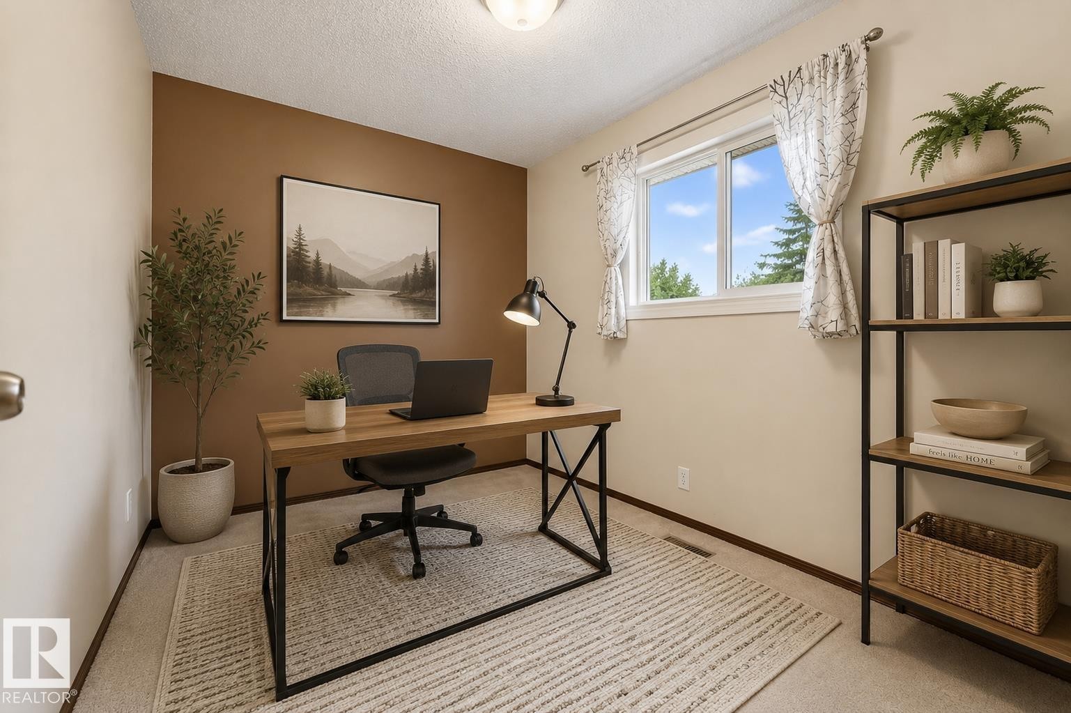 18351 77 Avenue Nw, Edmonton, AB