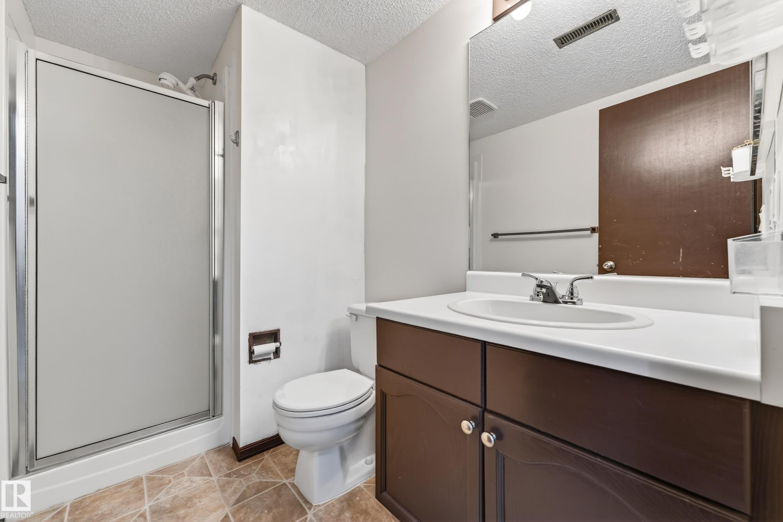 18351 77 Avenue Nw, Edmonton, AB