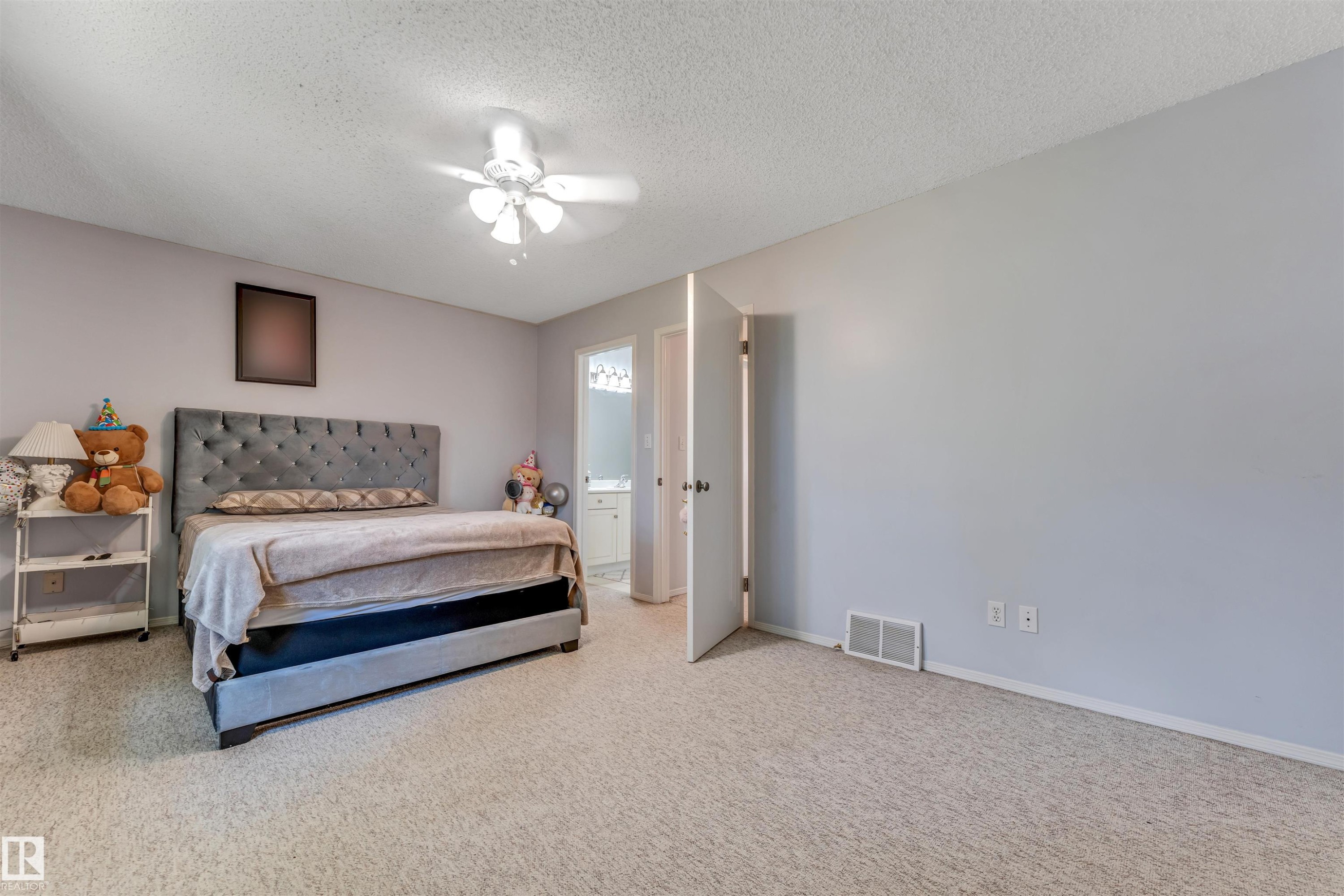 1646 Jamha Rd Nw, Edmonton, AB