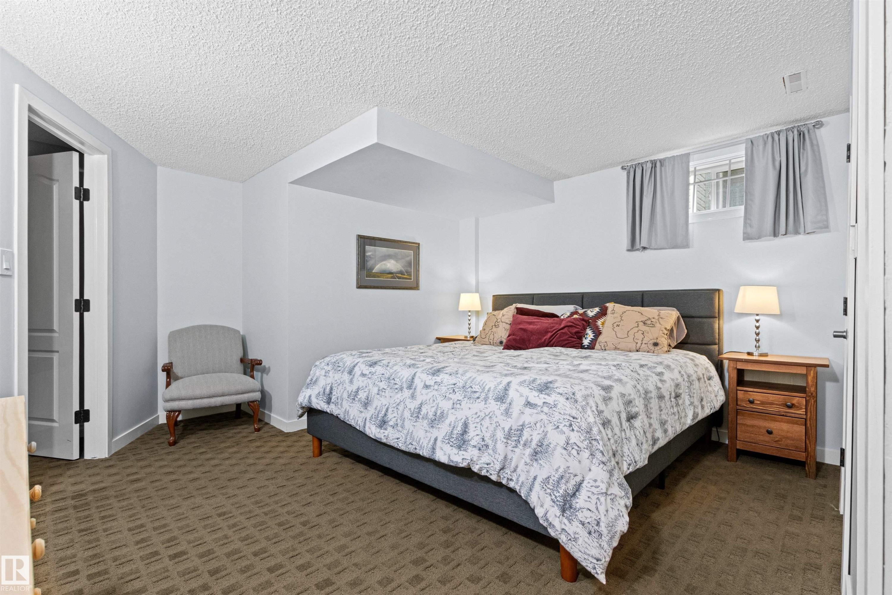 9730 154 Street Nw, Edmonton, AB