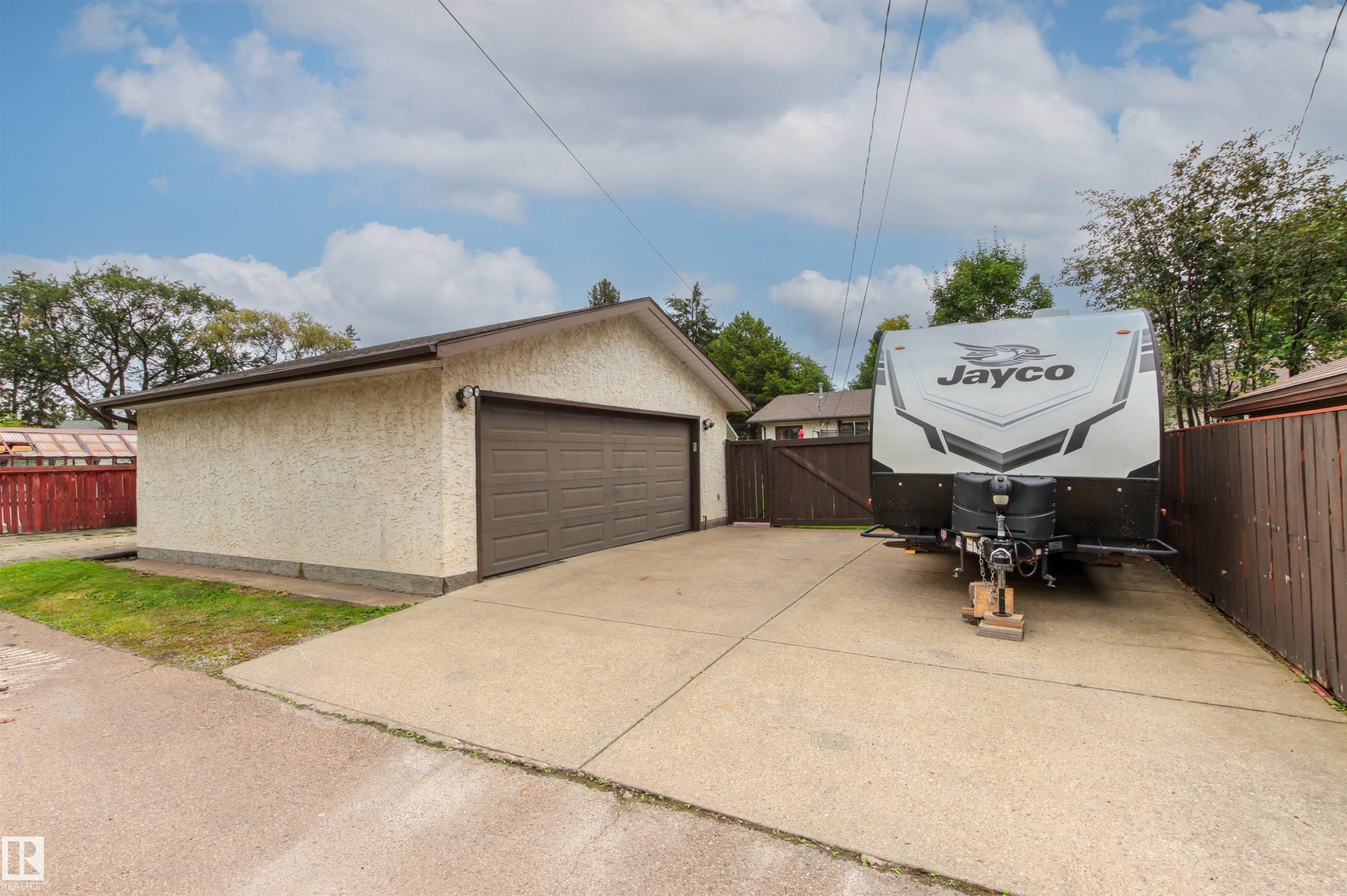 9730 154 Street Nw, Edmonton, AB
