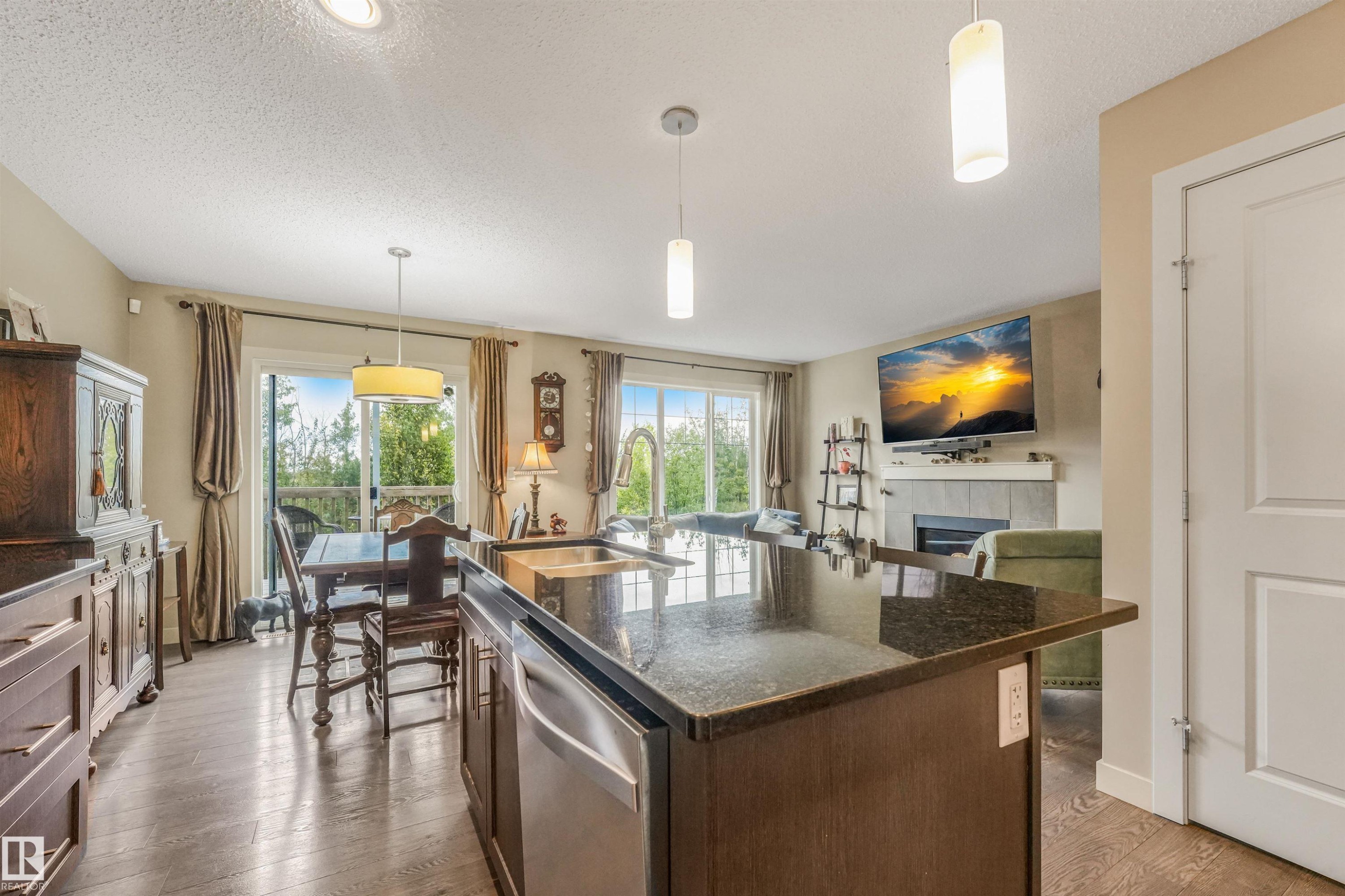 2397 Sparrow Crescent Nw, Edmonton, AB