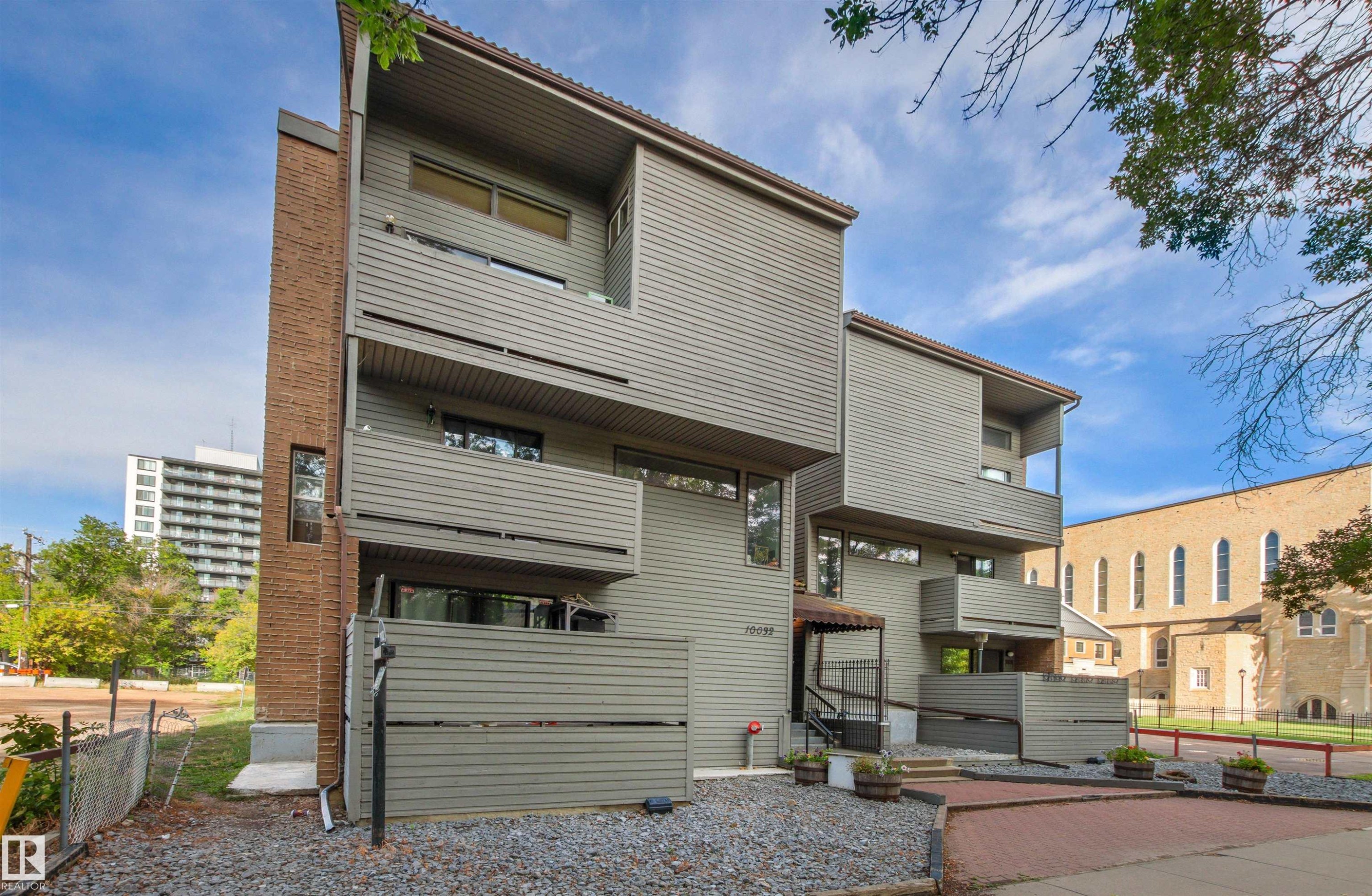 #7 10032 113 St Nw, Edmonton, AB