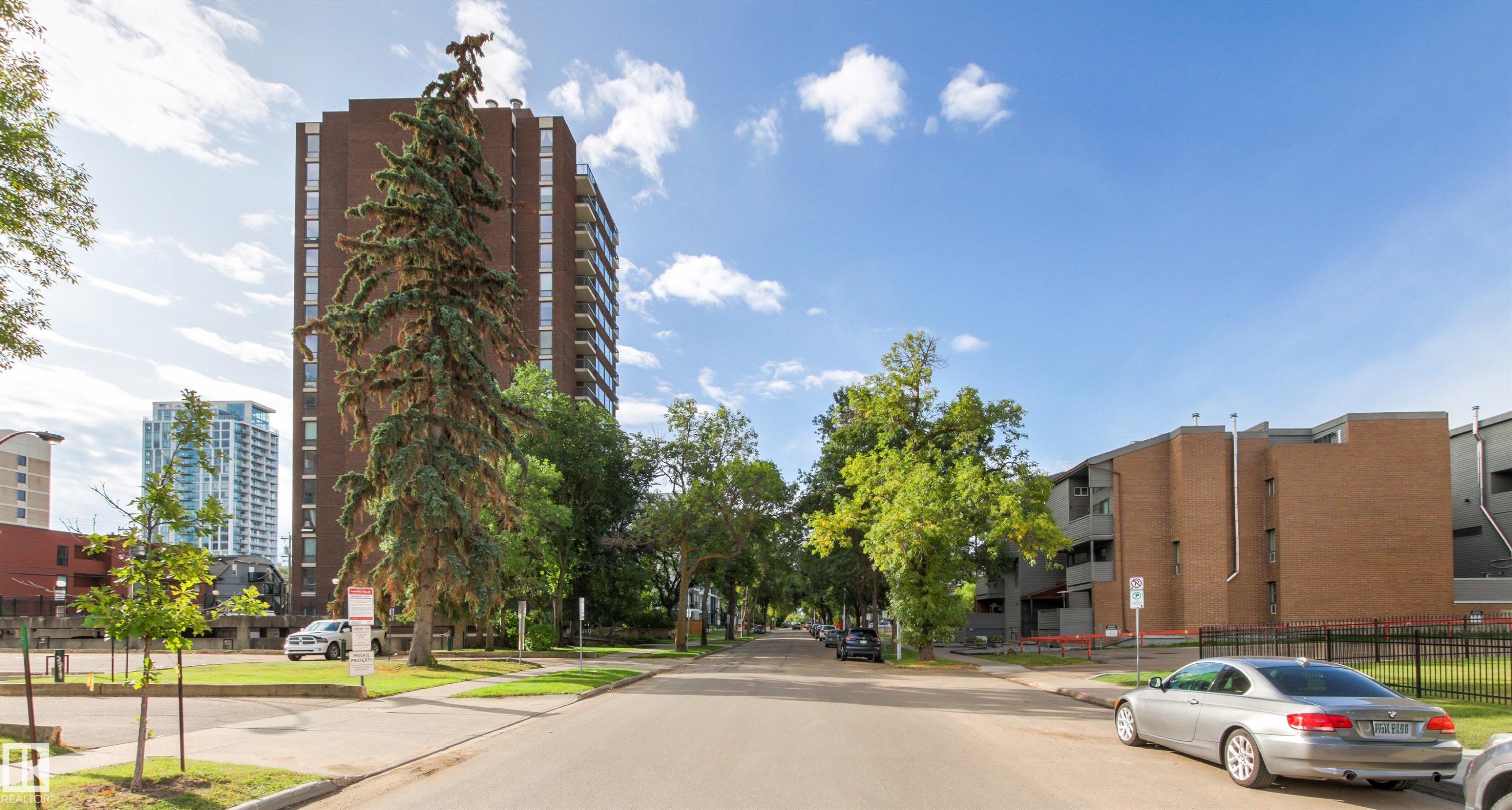 #7 10032 113 St Nw, Edmonton, AB