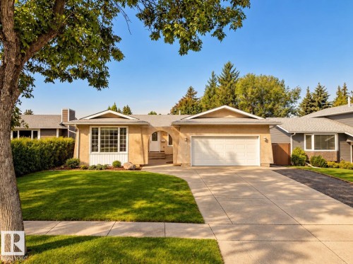 11 BRUNSWICK Crescent   St. Albert, AB T8N 2K5