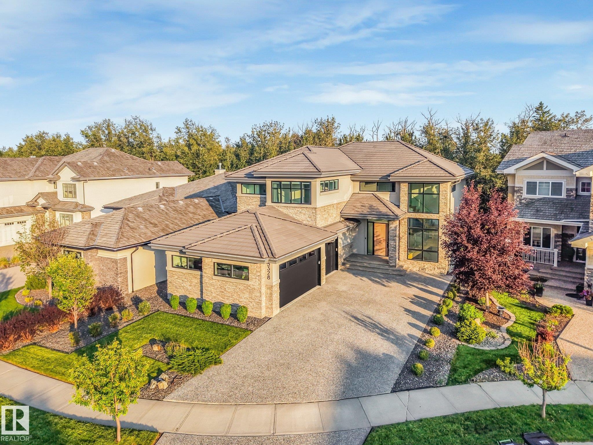 3328 Cameron Heights Landing Nw, Edmonton, AB - Outdoor