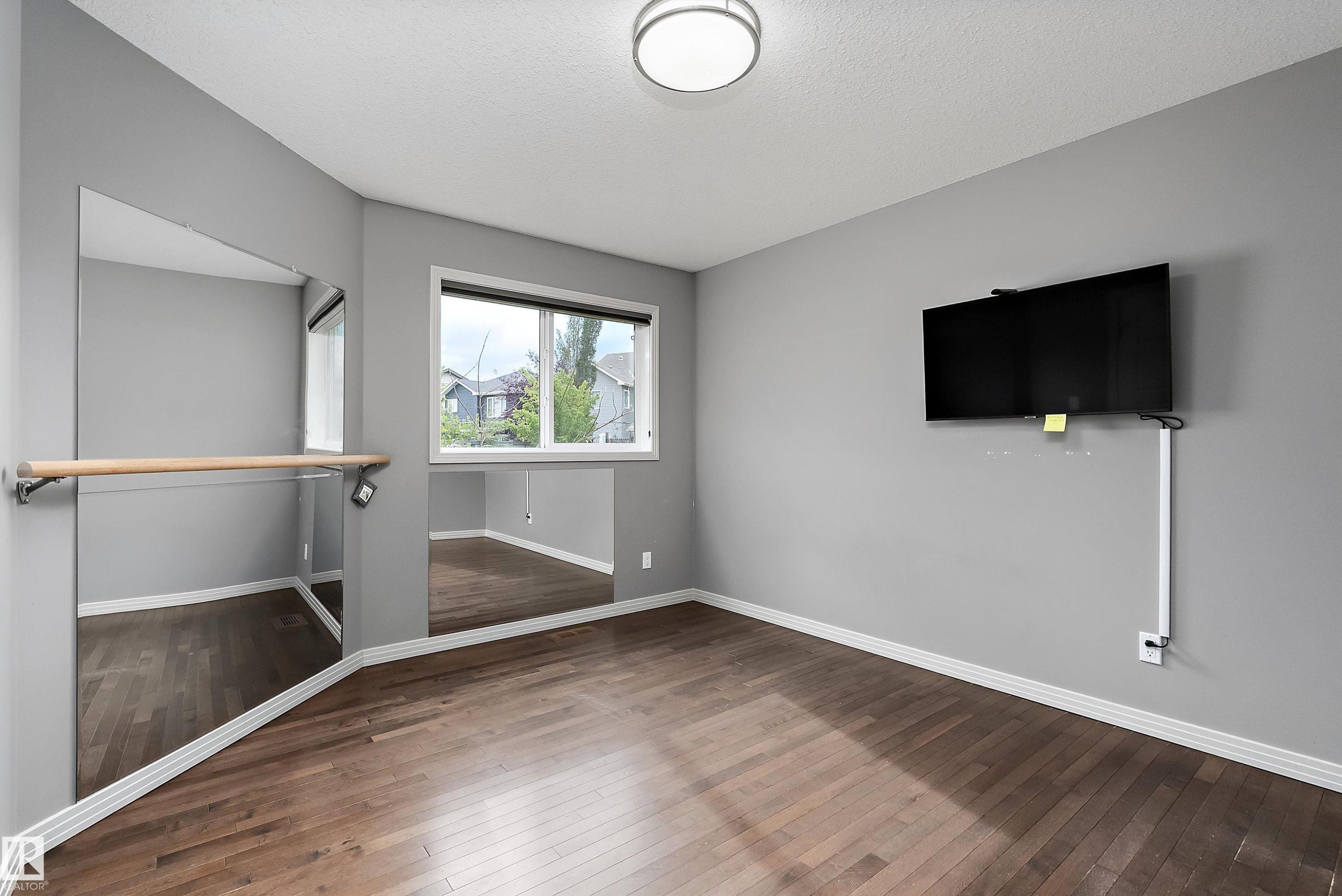 740 173 Street Sw, Edmonton, AB