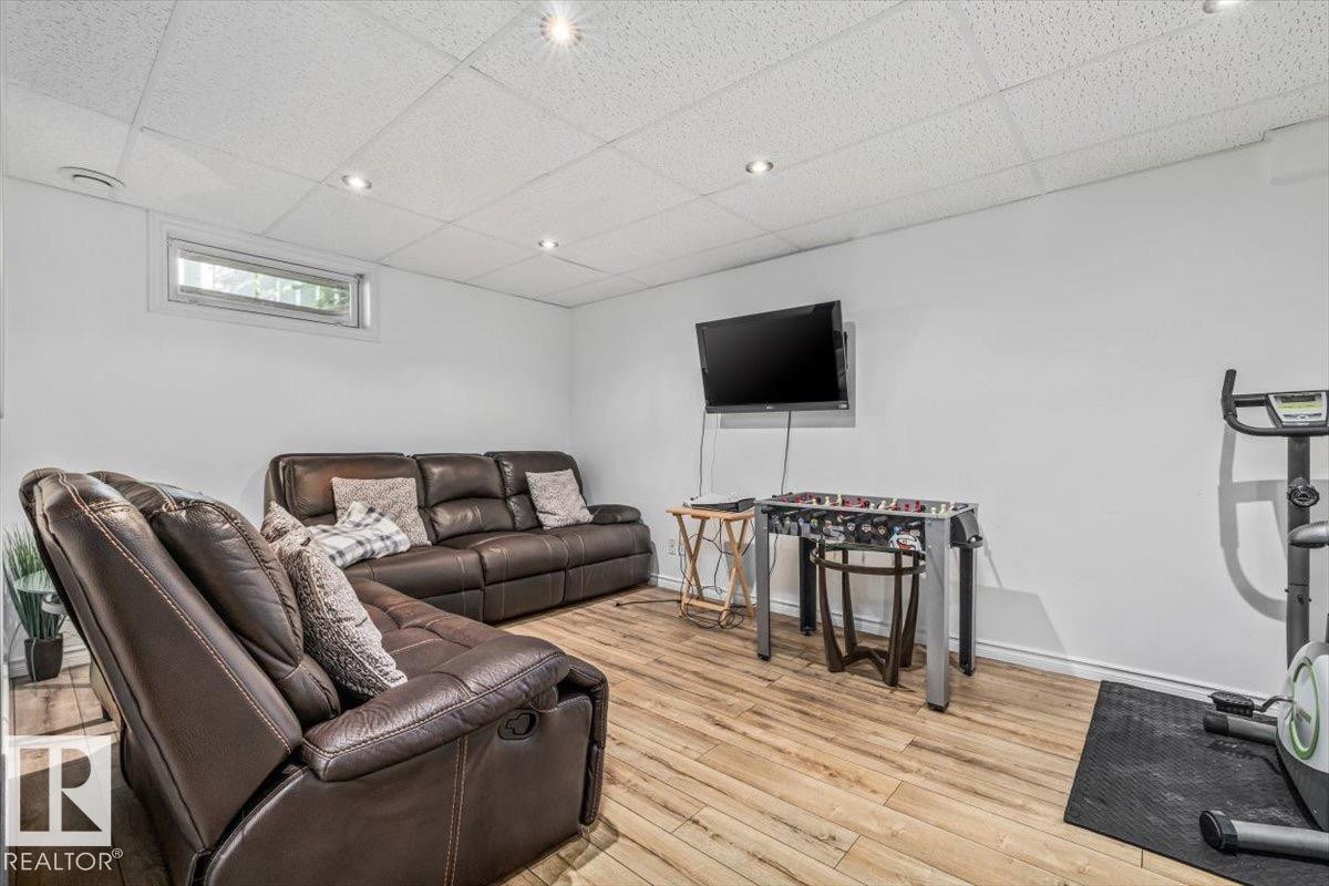 15624 123 Street Nw, Edmonton, AB - Indoor