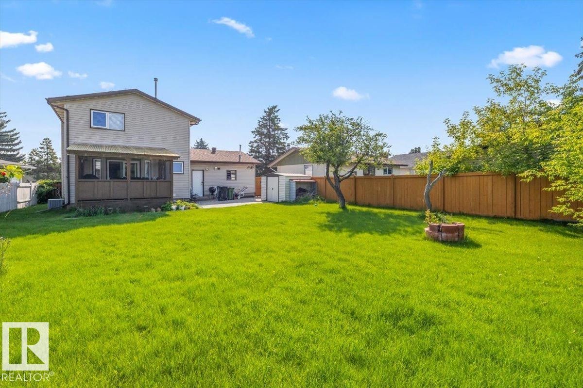 15624 123 Street Nw, Edmonton, AB - Outdoor With Backyard