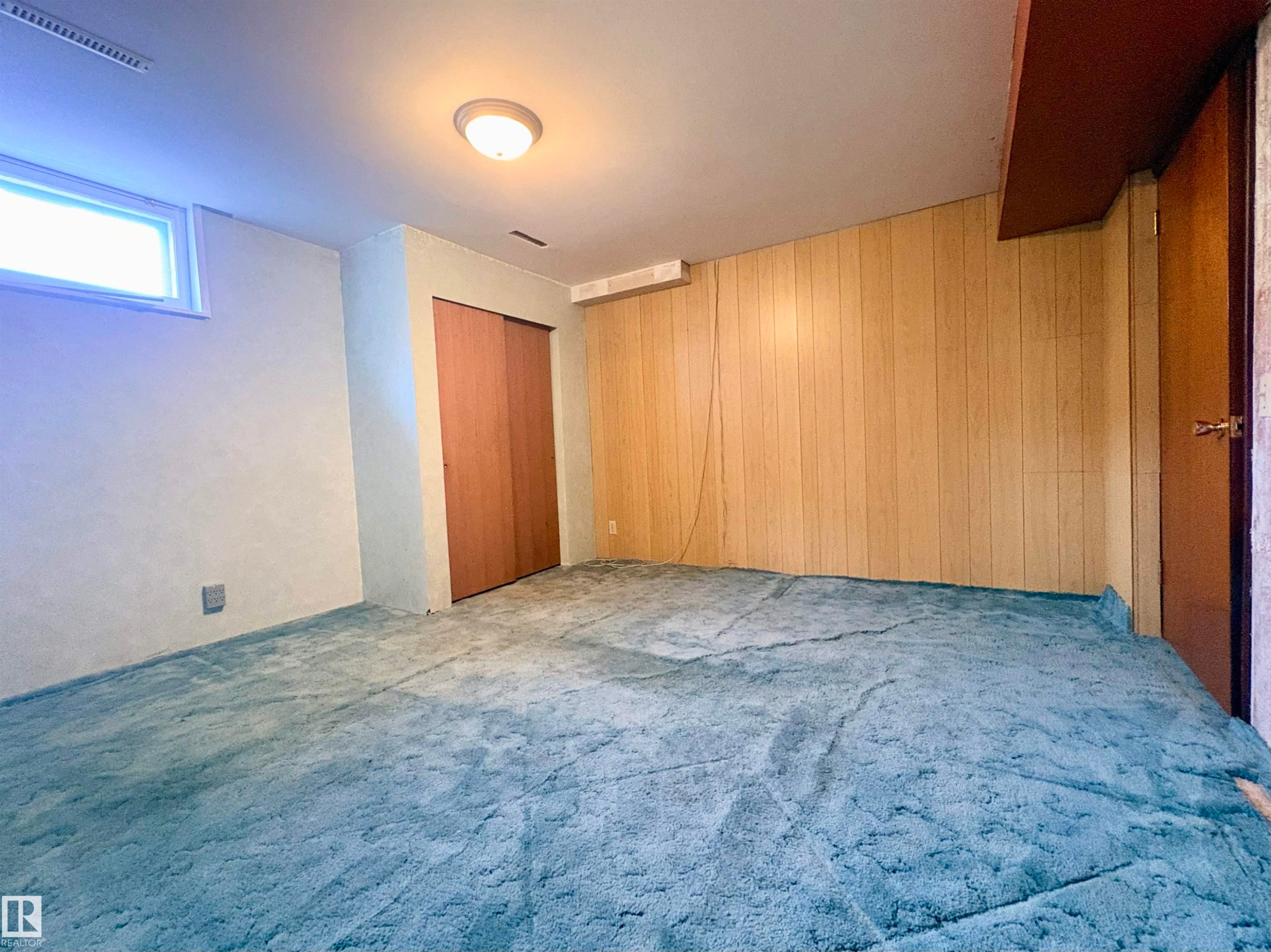 3834 110 Avenue Nw, Edmonton, AB