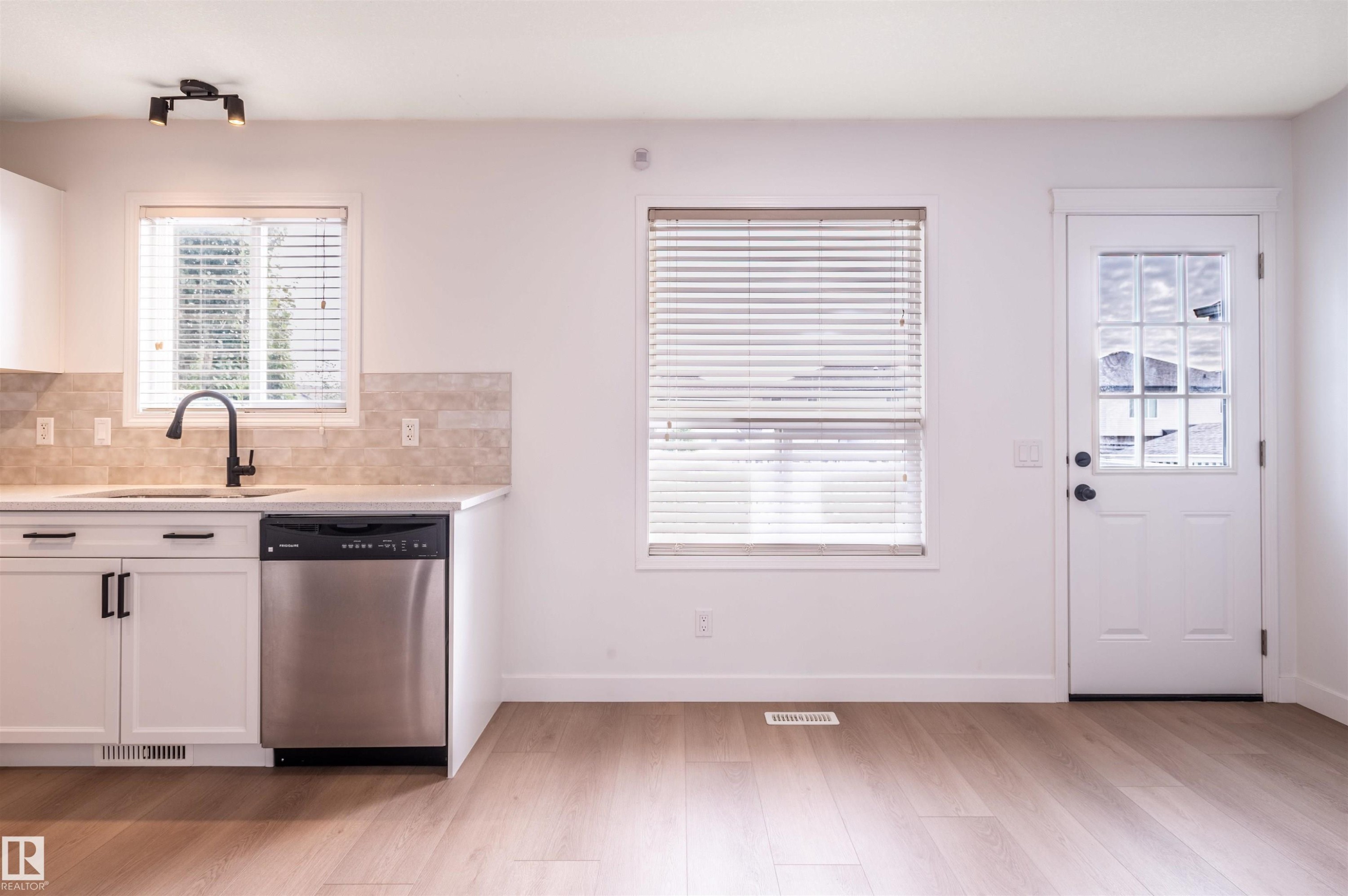 404 Hemingway Road Nw, Edmonton, AB