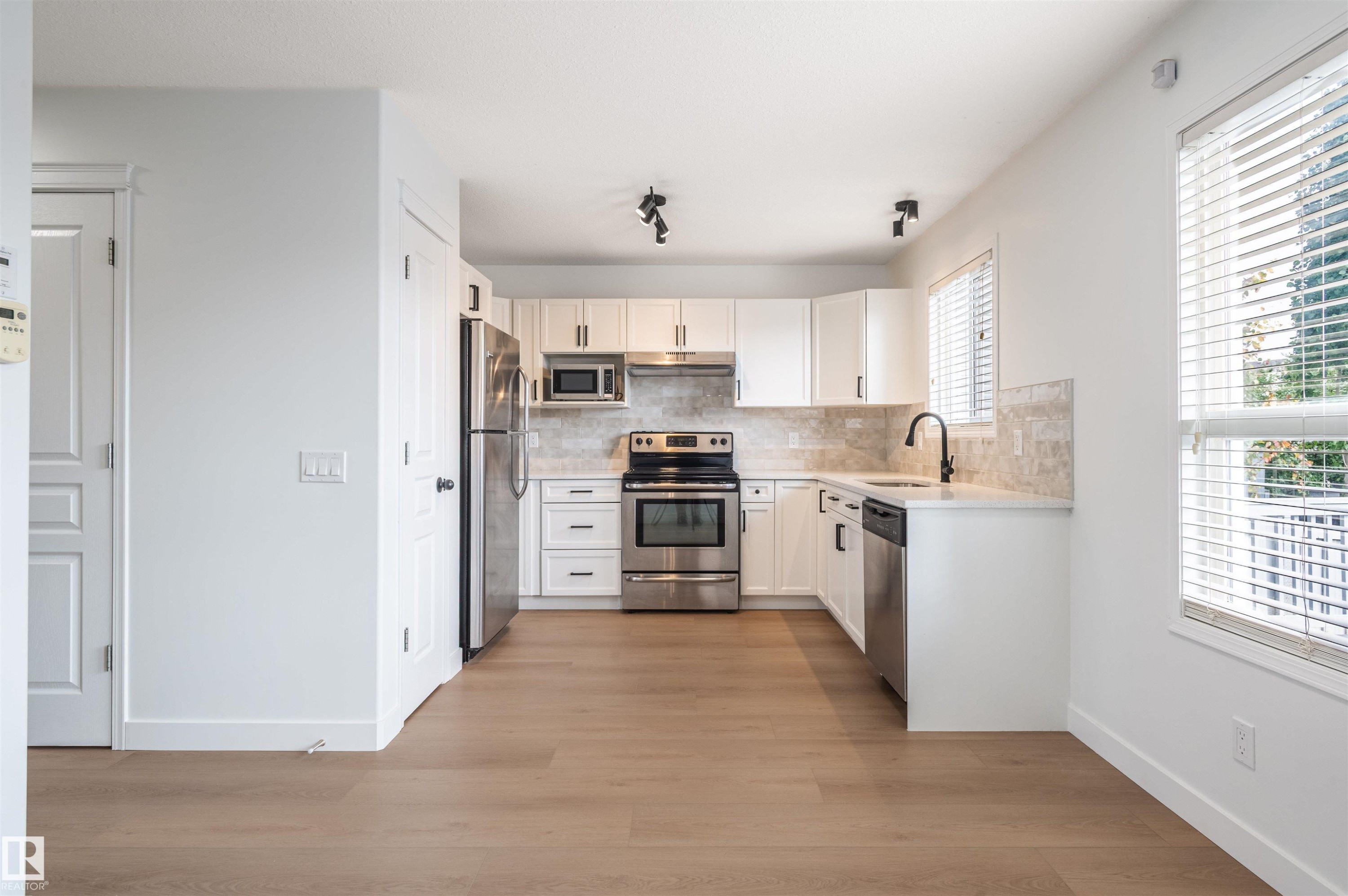 404 Hemingway Road Nw, Edmonton, AB