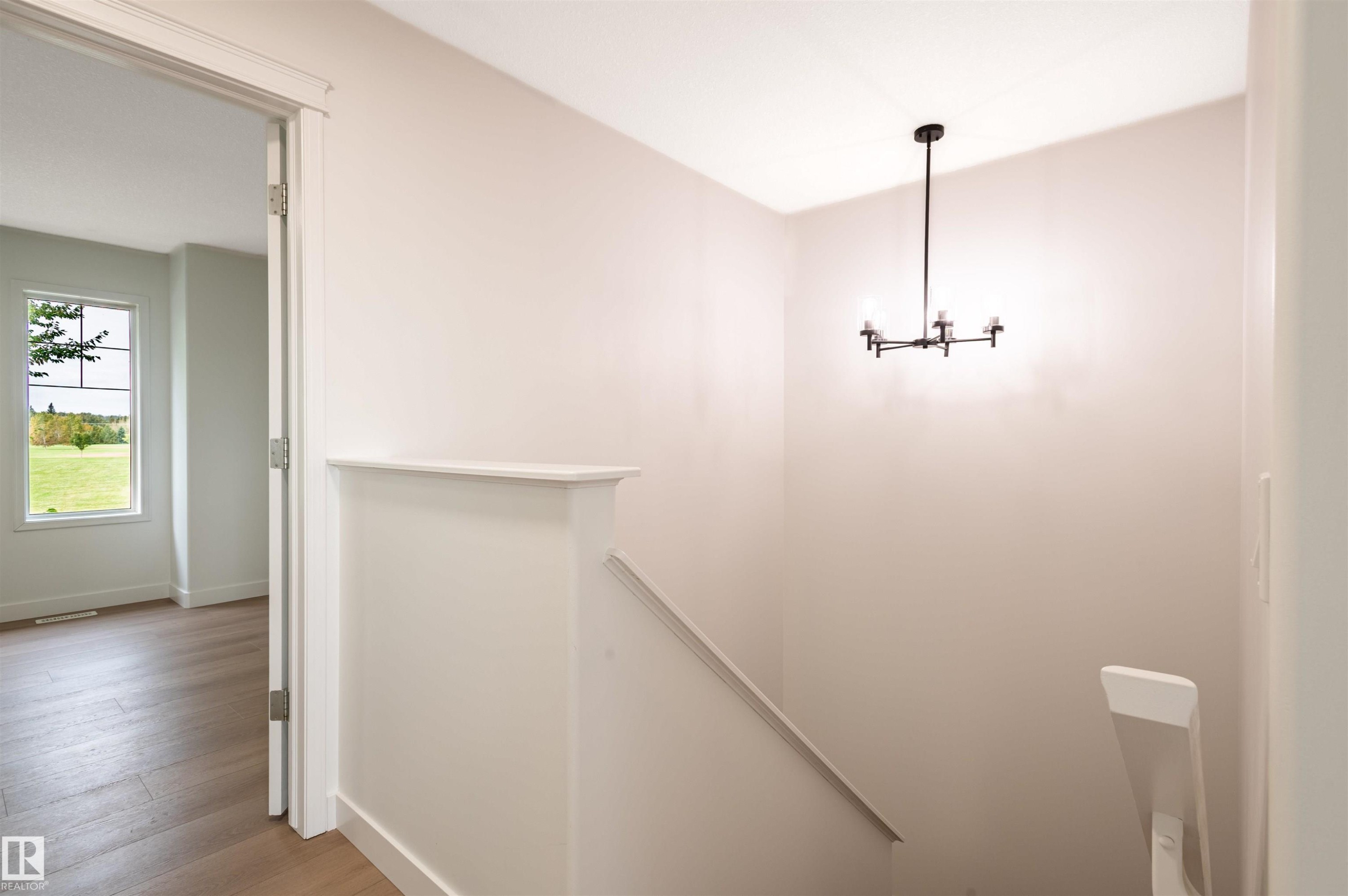 404 Hemingway Road Nw, Edmonton, AB