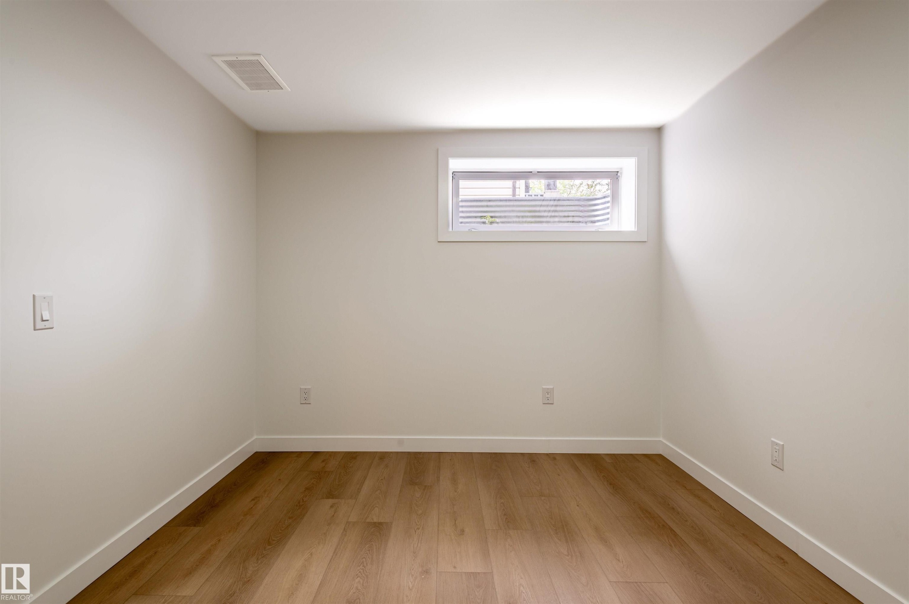 404 Hemingway Road Nw, Edmonton, AB