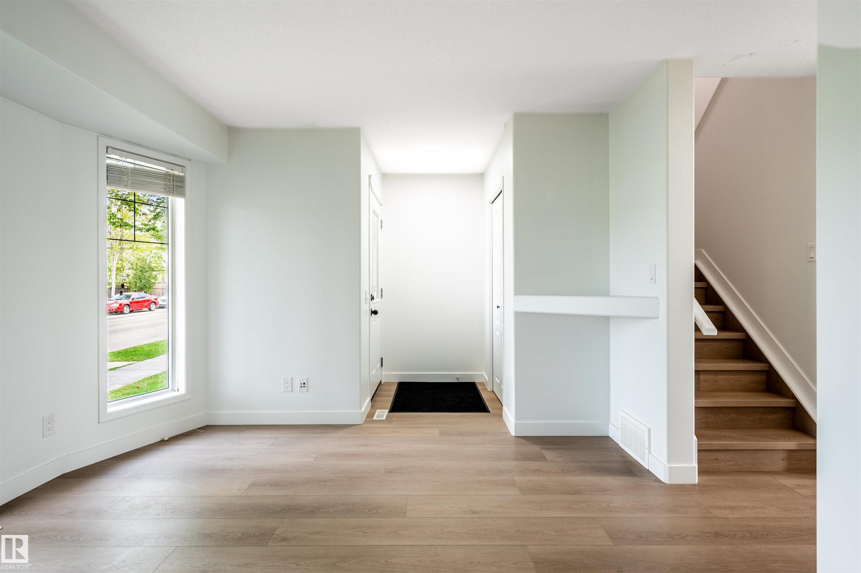 404 Hemingway Road Nw, Edmonton, AB