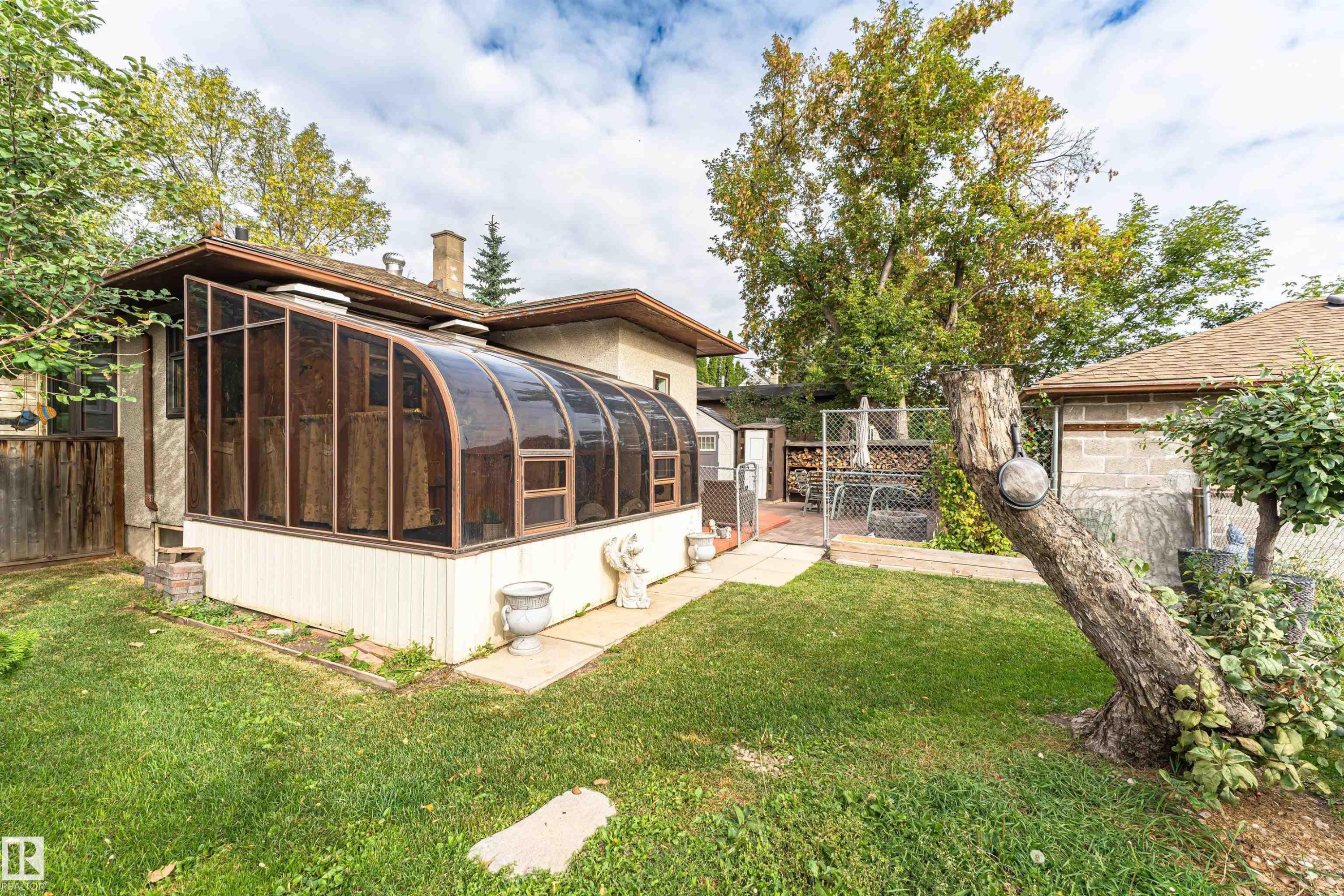 10807 136 Street Nw, Edmonton, AB
