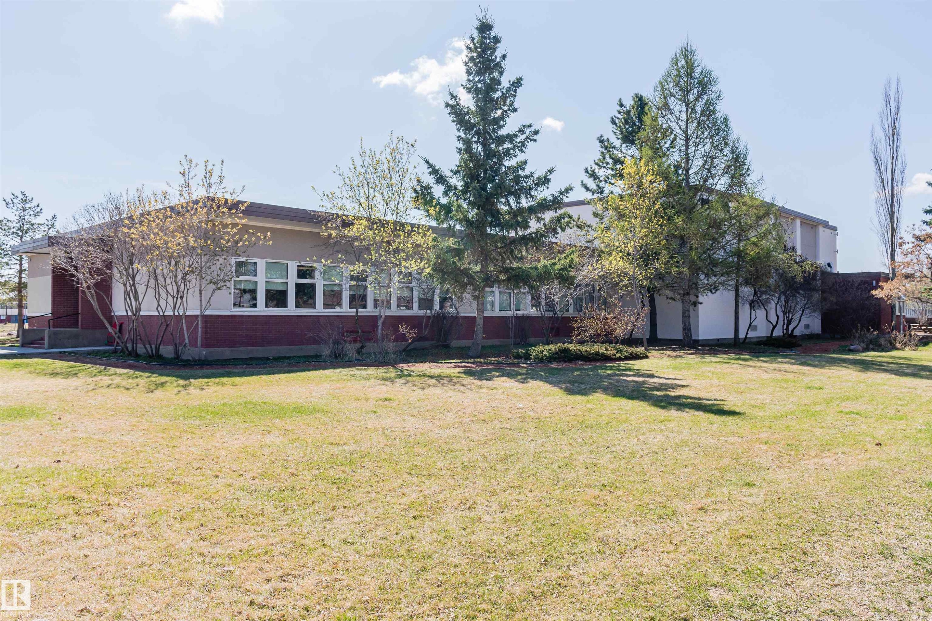 10807 136 Street Nw, Edmonton, AB