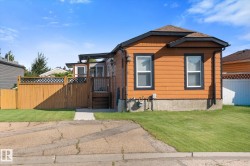 6 SUNSET Boulevard  Spruce Grove, AB T7X 3J1