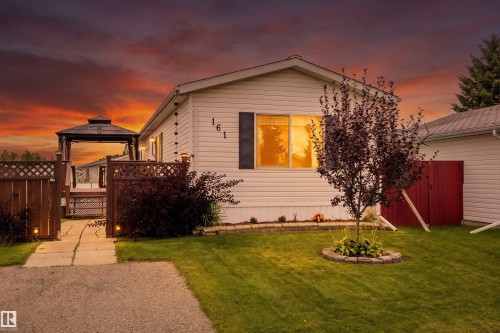 #161 3400 48 ST  Stony Plain, AB T7Z 1R9