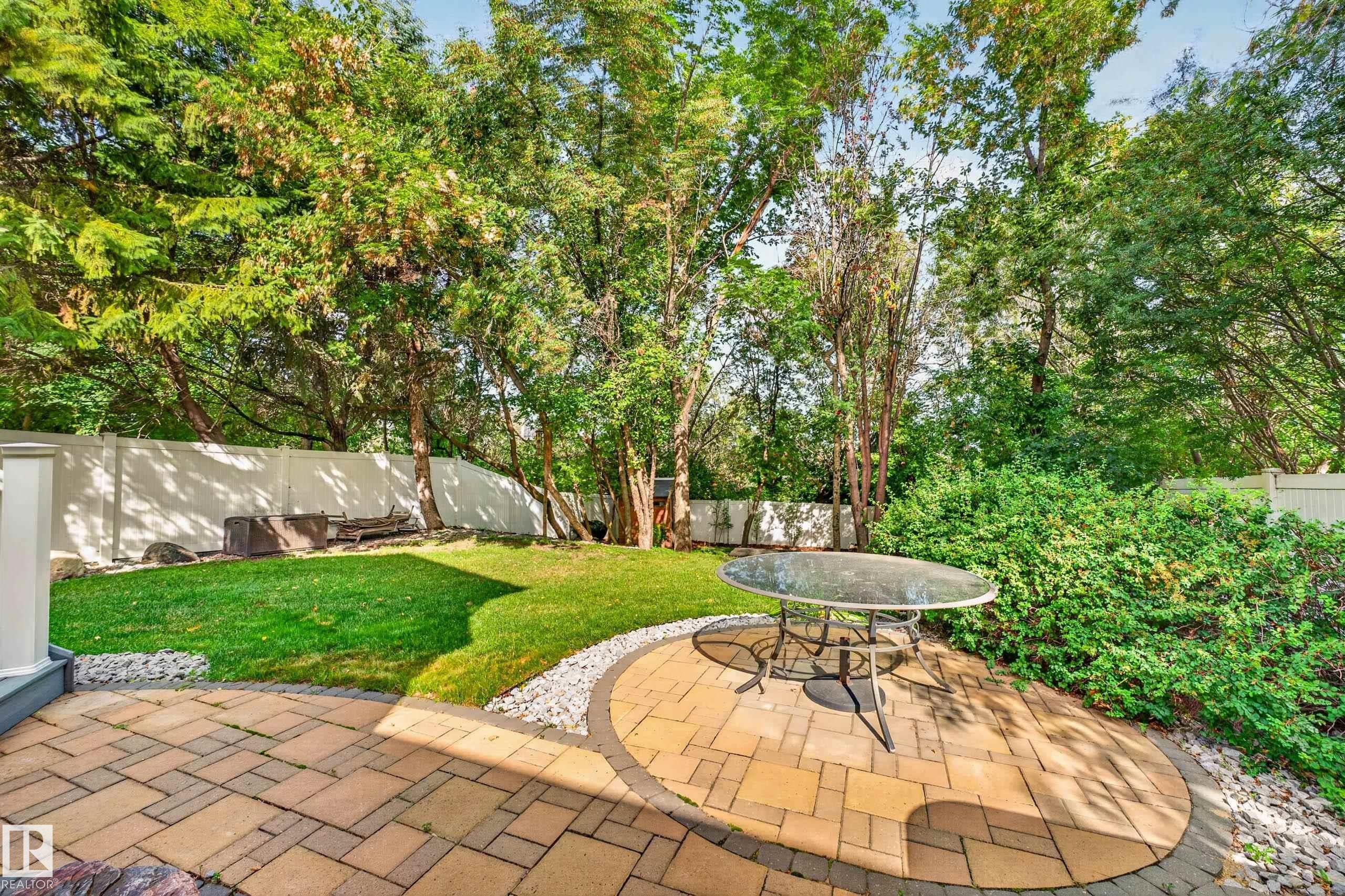 9604 95 Avenue Nw, Edmonton, AB