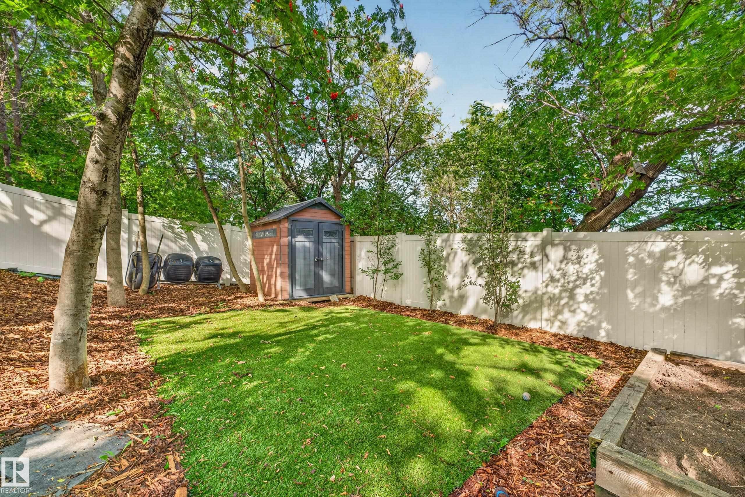 9604 95 Avenue Nw, Edmonton, AB