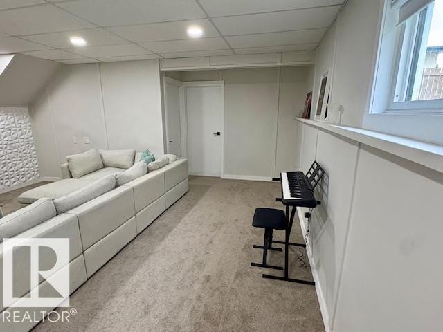 9520 150 Avenue Nw, Edmonton, AB
