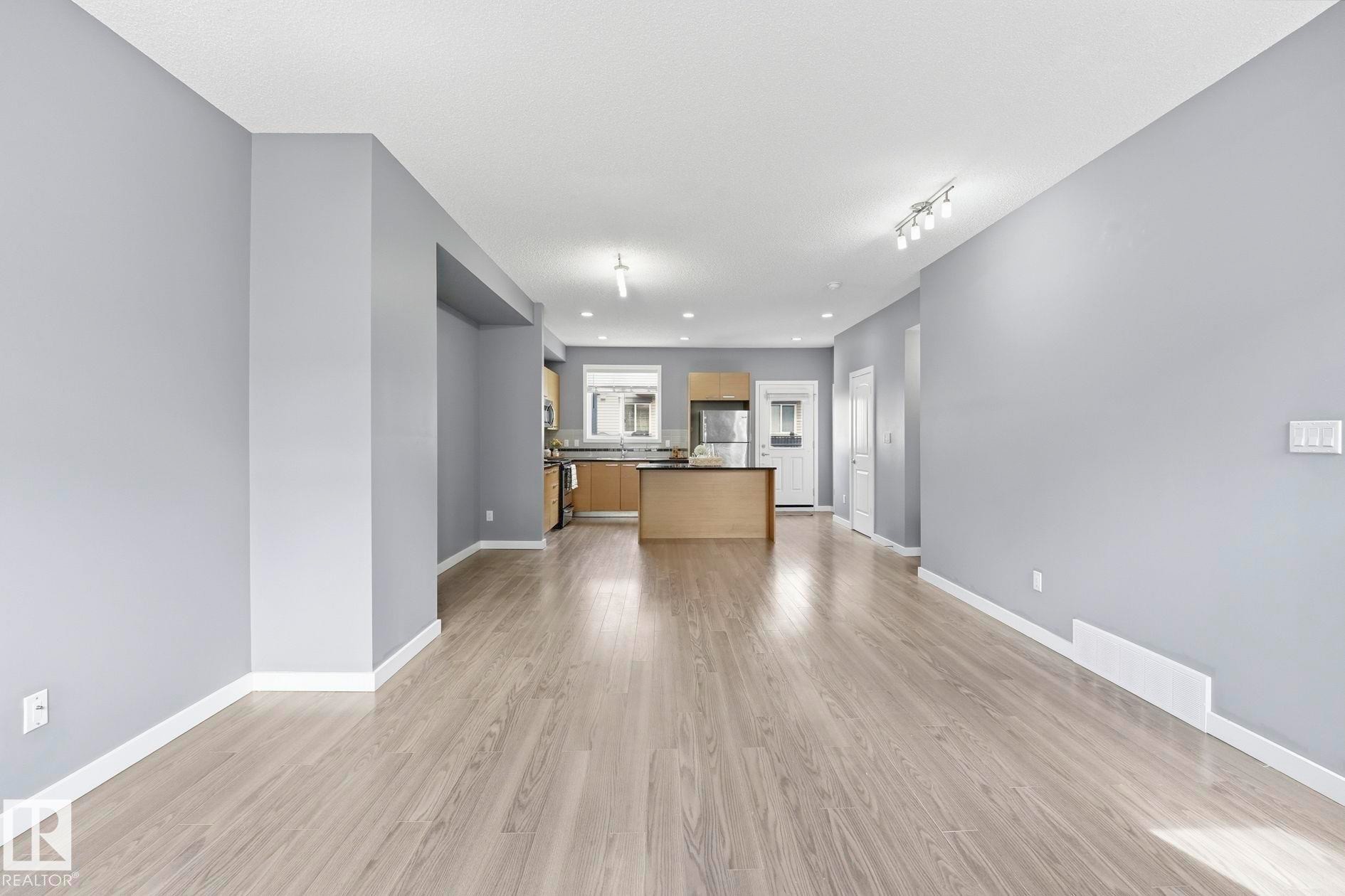#23 655 Watt Bv Sw, Edmonton, AB