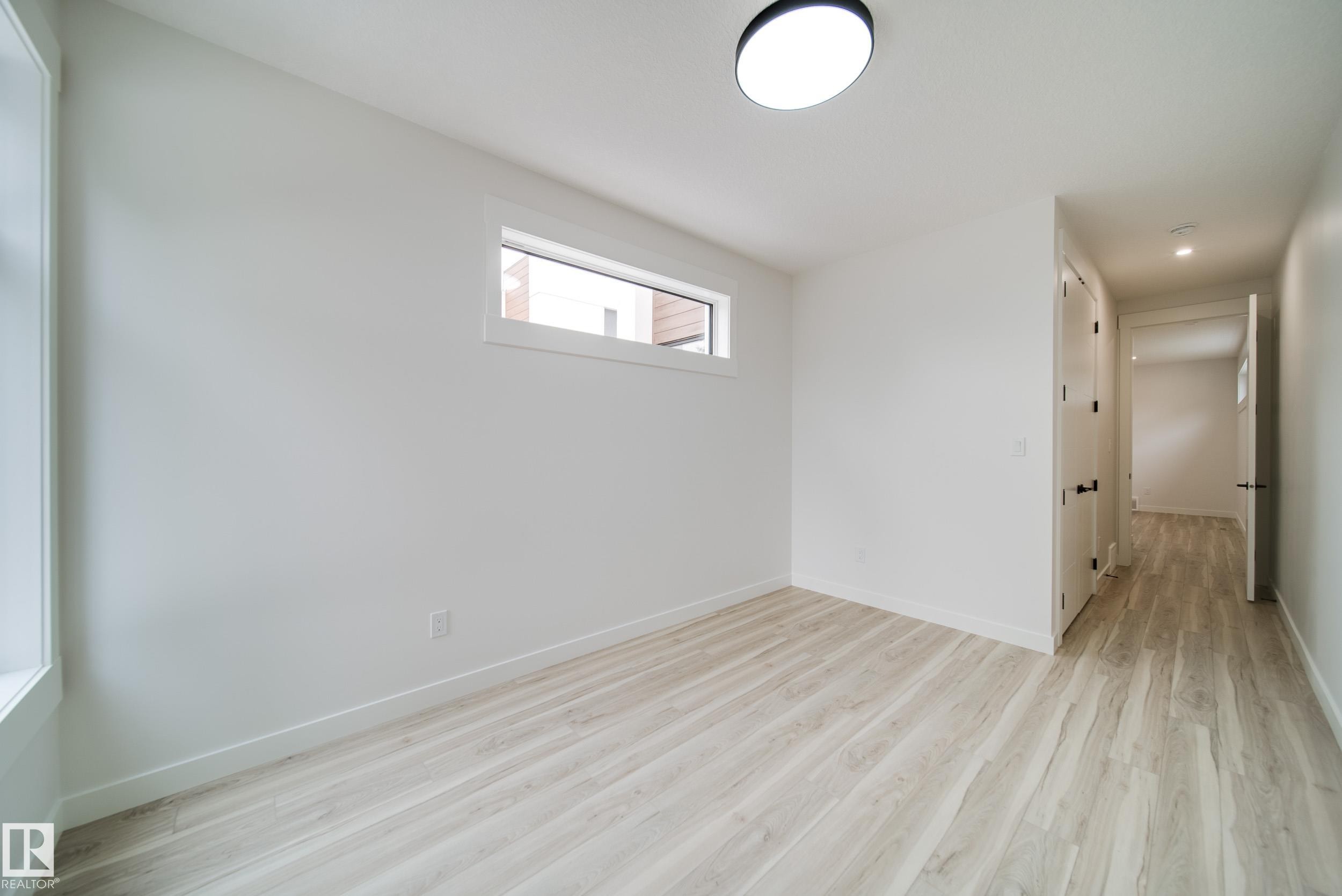 9919 87 Street Nw, Edmonton, AB - Indoor Photo Showing Other Room