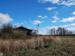 16A Pioneer Road Spruce Grove, AB T7Y 1A3