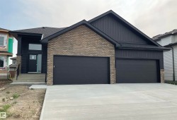 23 DARBY Crescent Spruce Grove, AB T7X 0W9