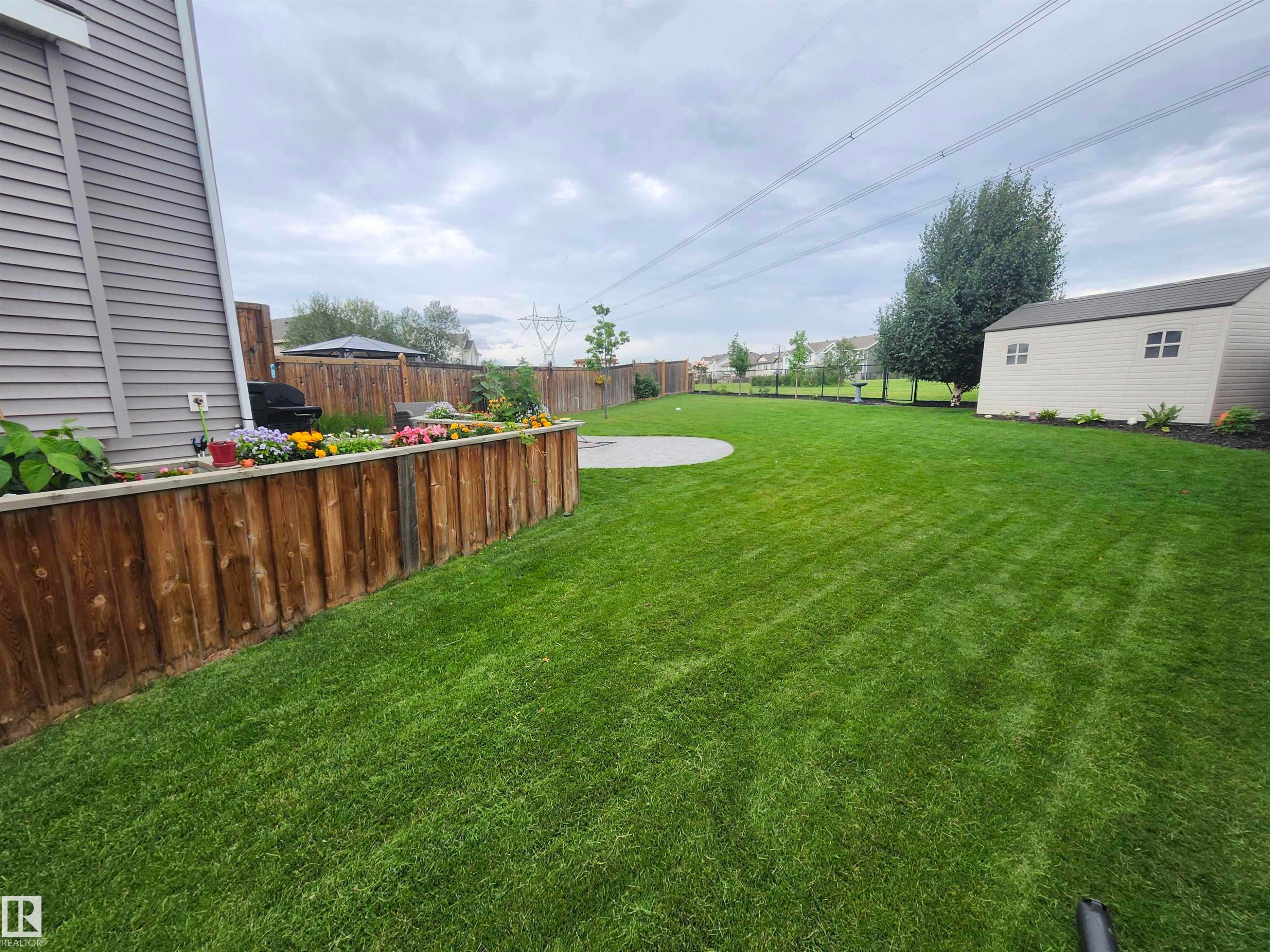2553 Coughlan Road Sw, Edmonton, AB - Outdoor