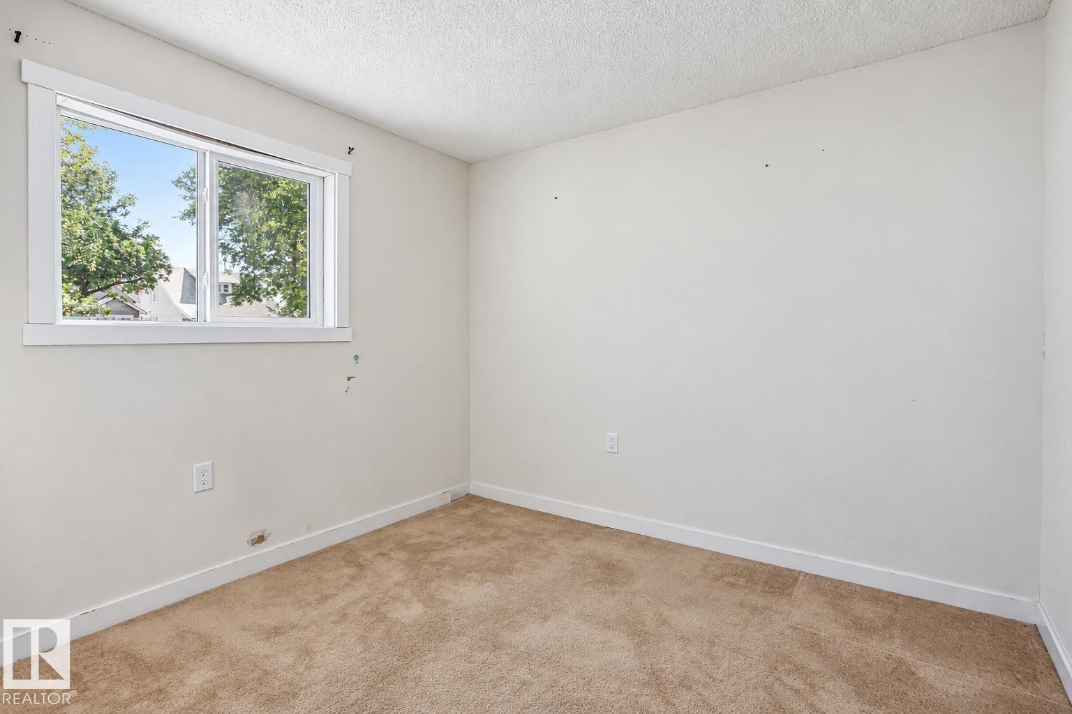 11524 81 Street Nw, Edmonton, AB