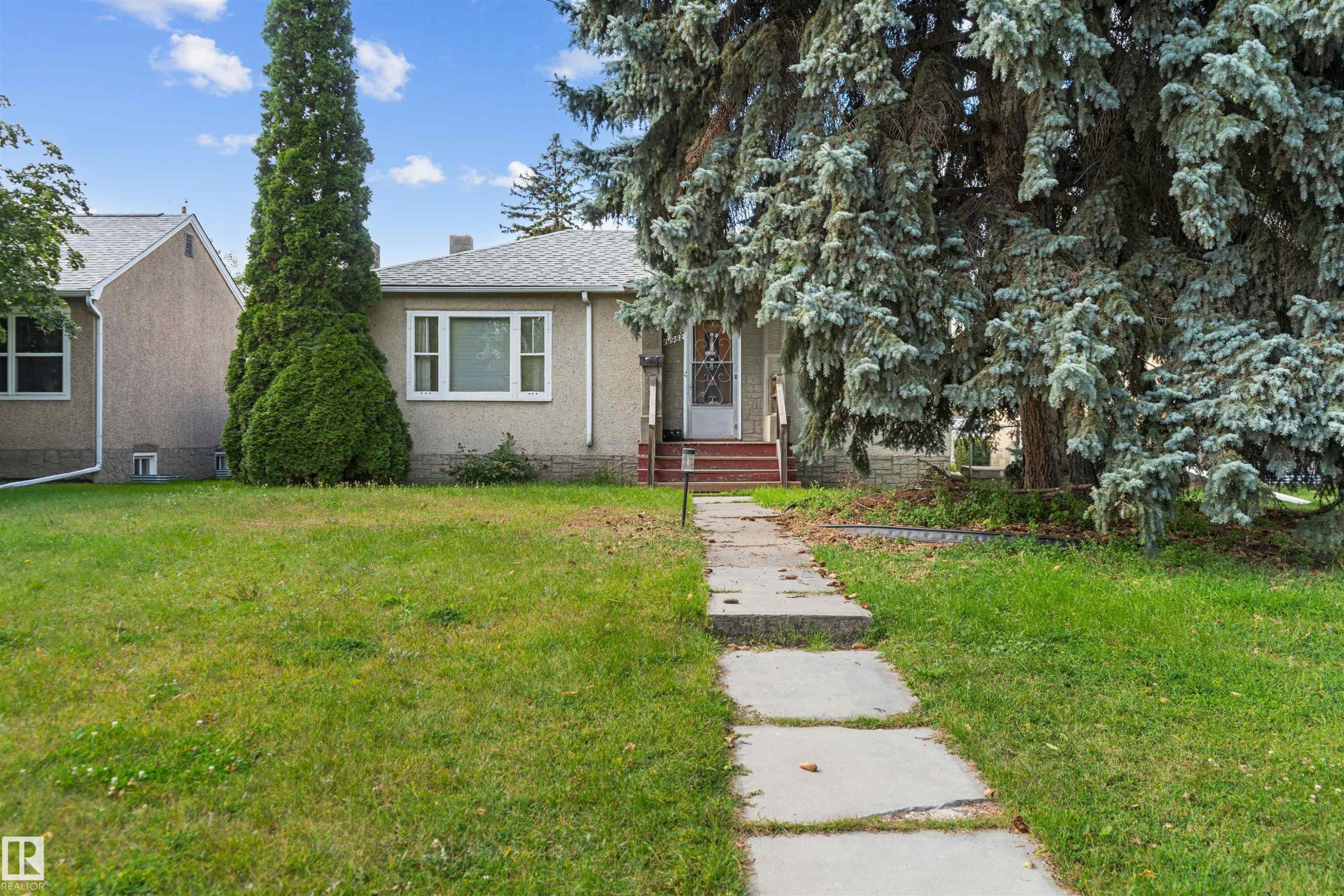 10982 117 Street Nw, Edmonton, AB