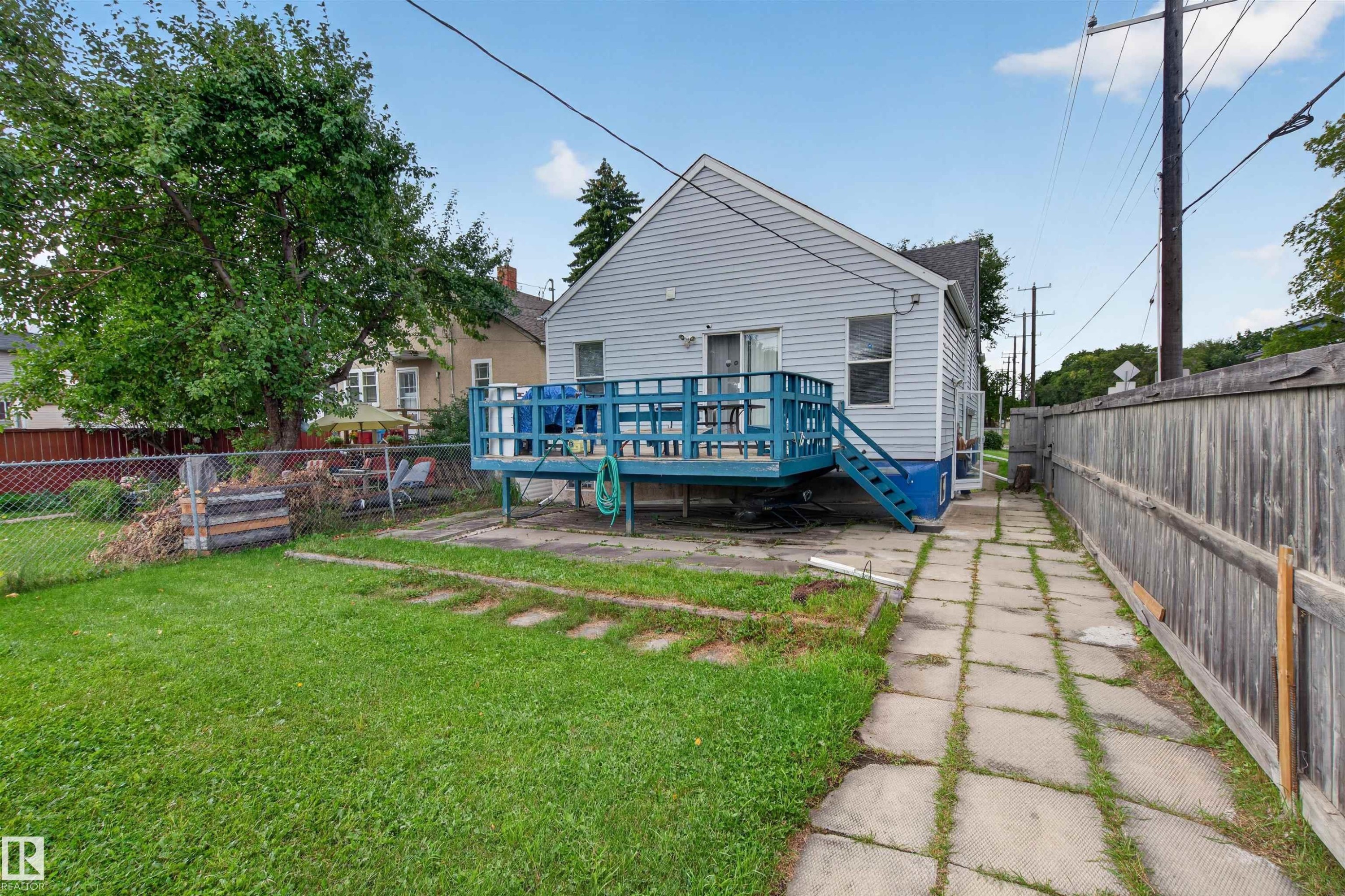 11549 82 Street Nw, Edmonton, AB