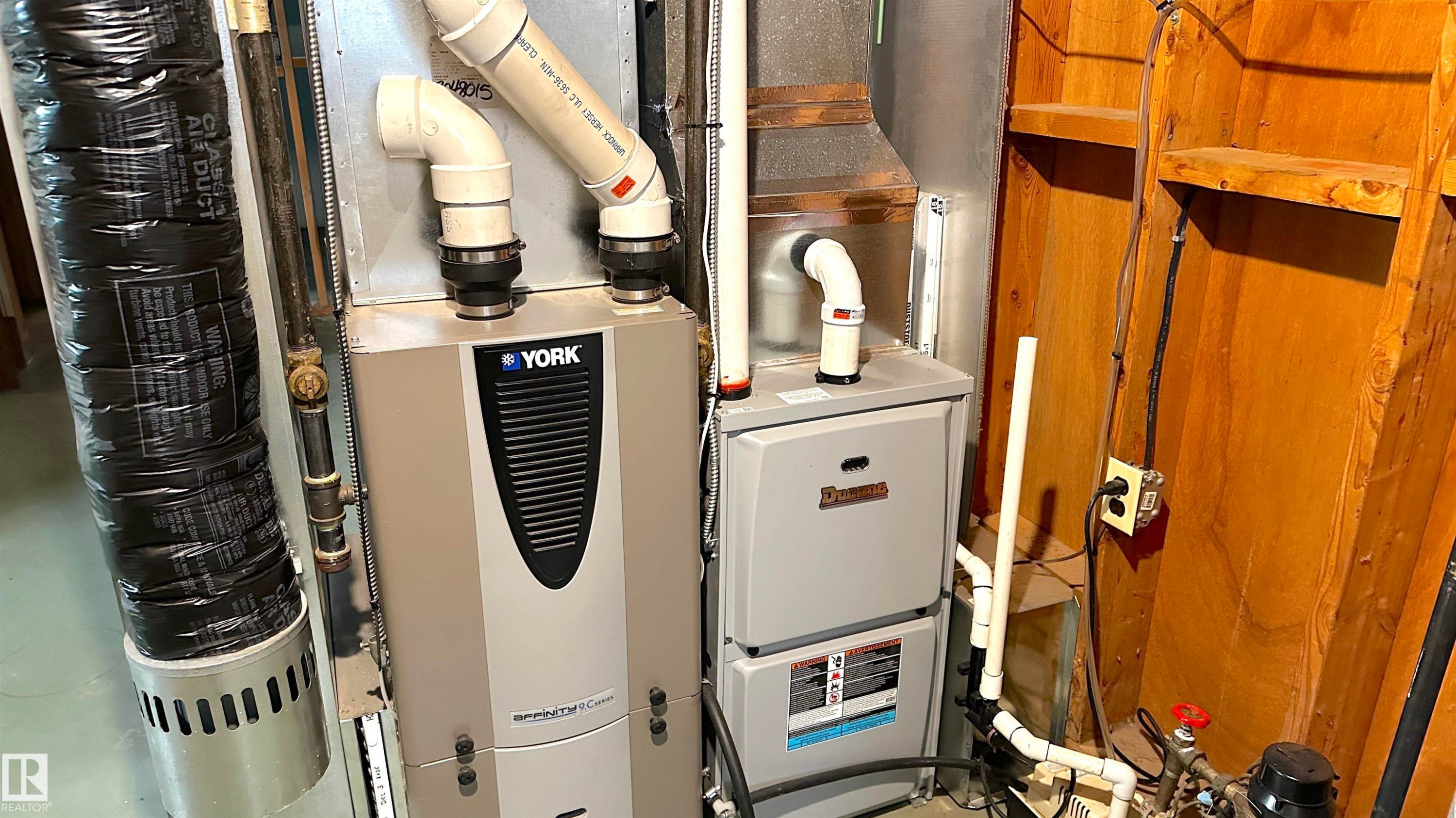 2 separate furnaces for each level. - 4128 110 Street Nw, Edmonton, AB