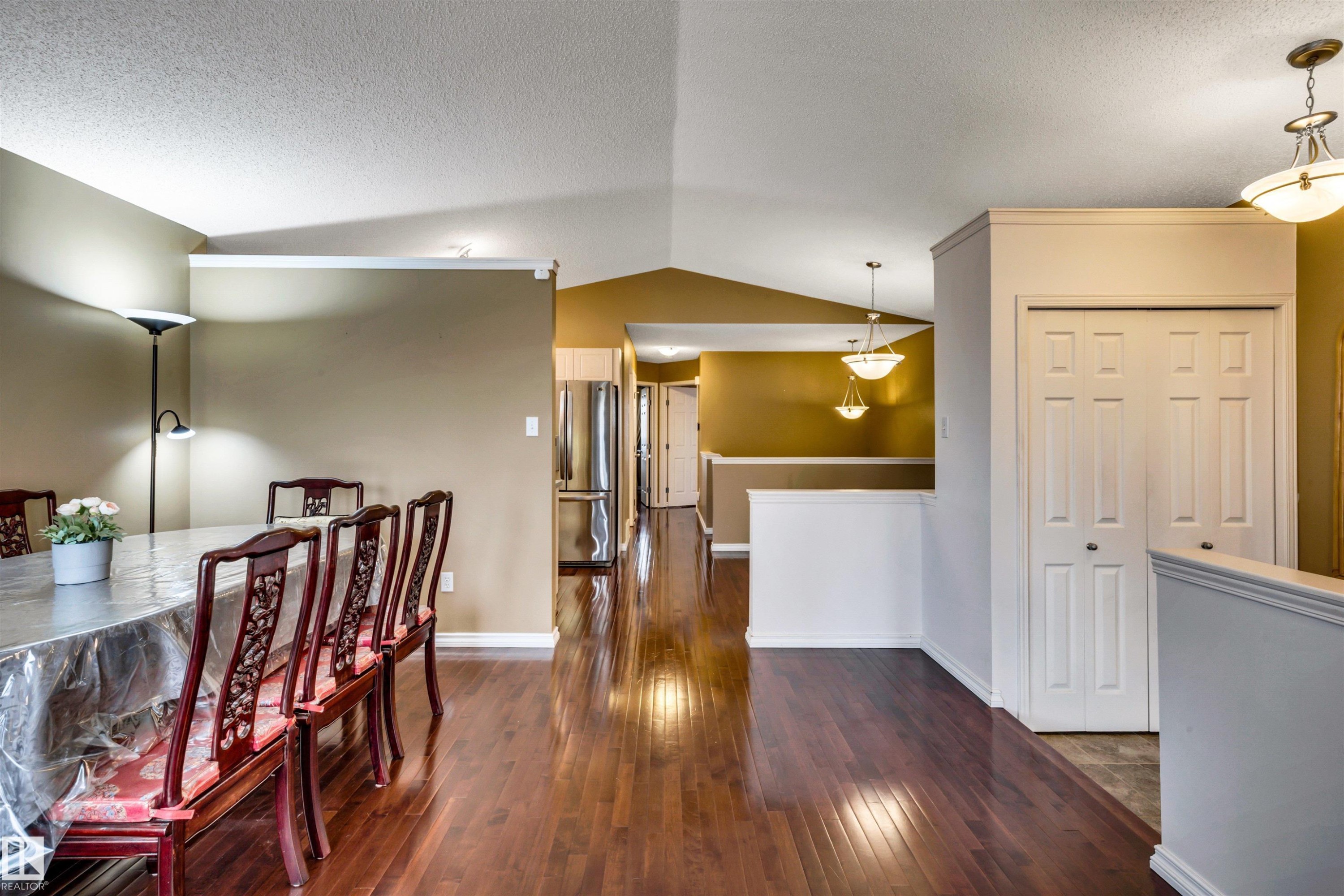 4435 152 Avenue Nw, Edmonton, AB