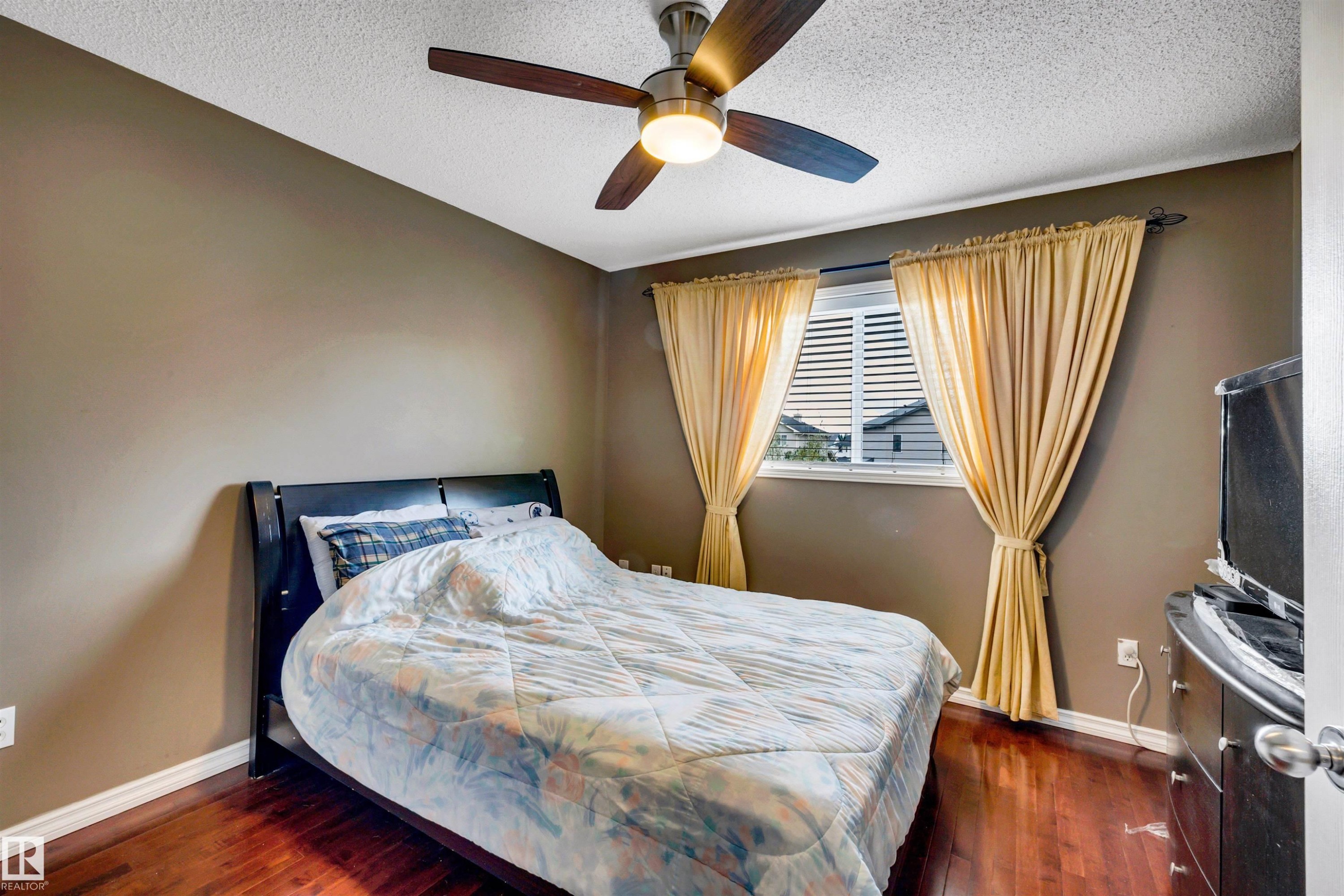 4435 152 Avenue Nw, Edmonton, AB