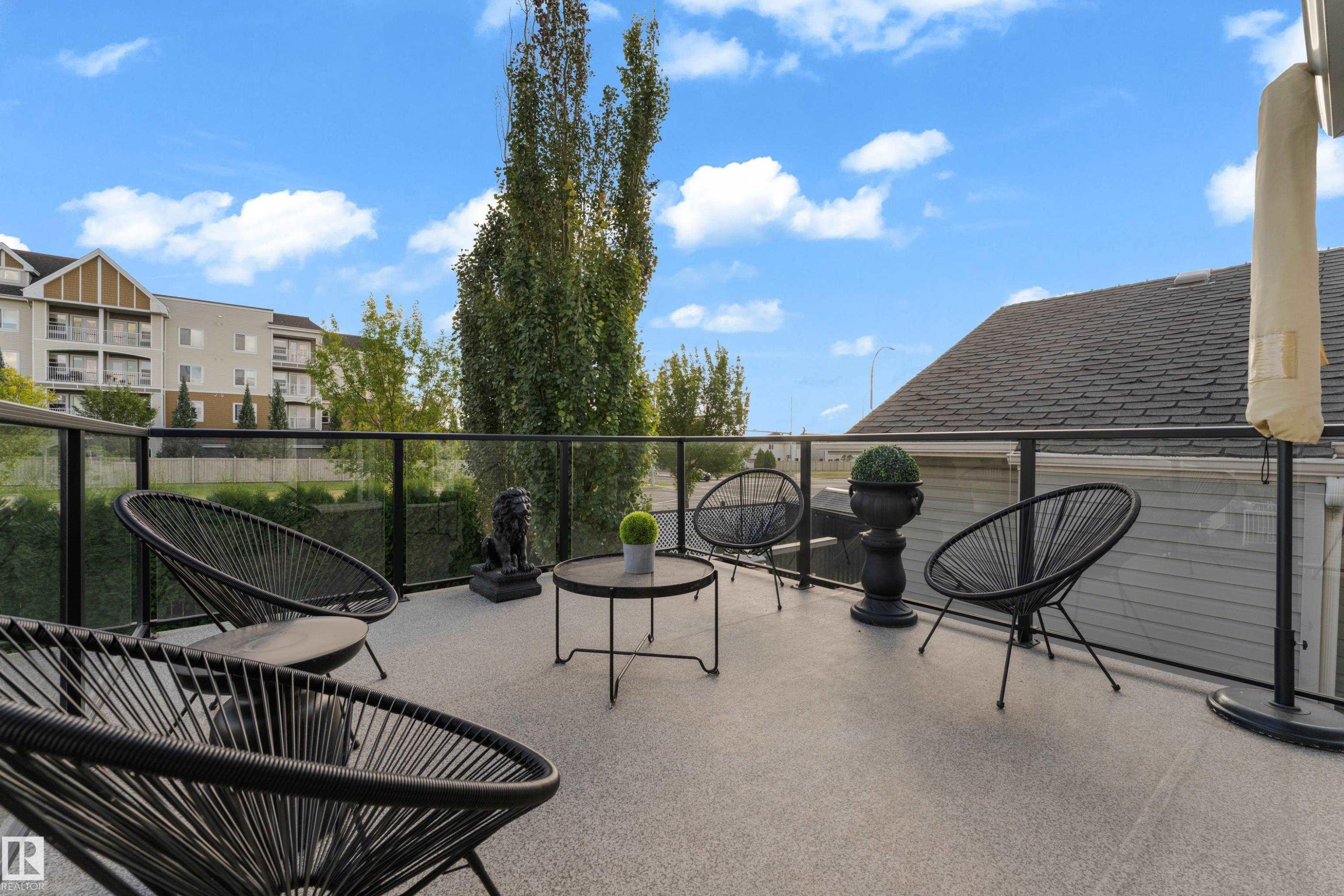 3135 24 Avenue Nw, Edmonton, AB