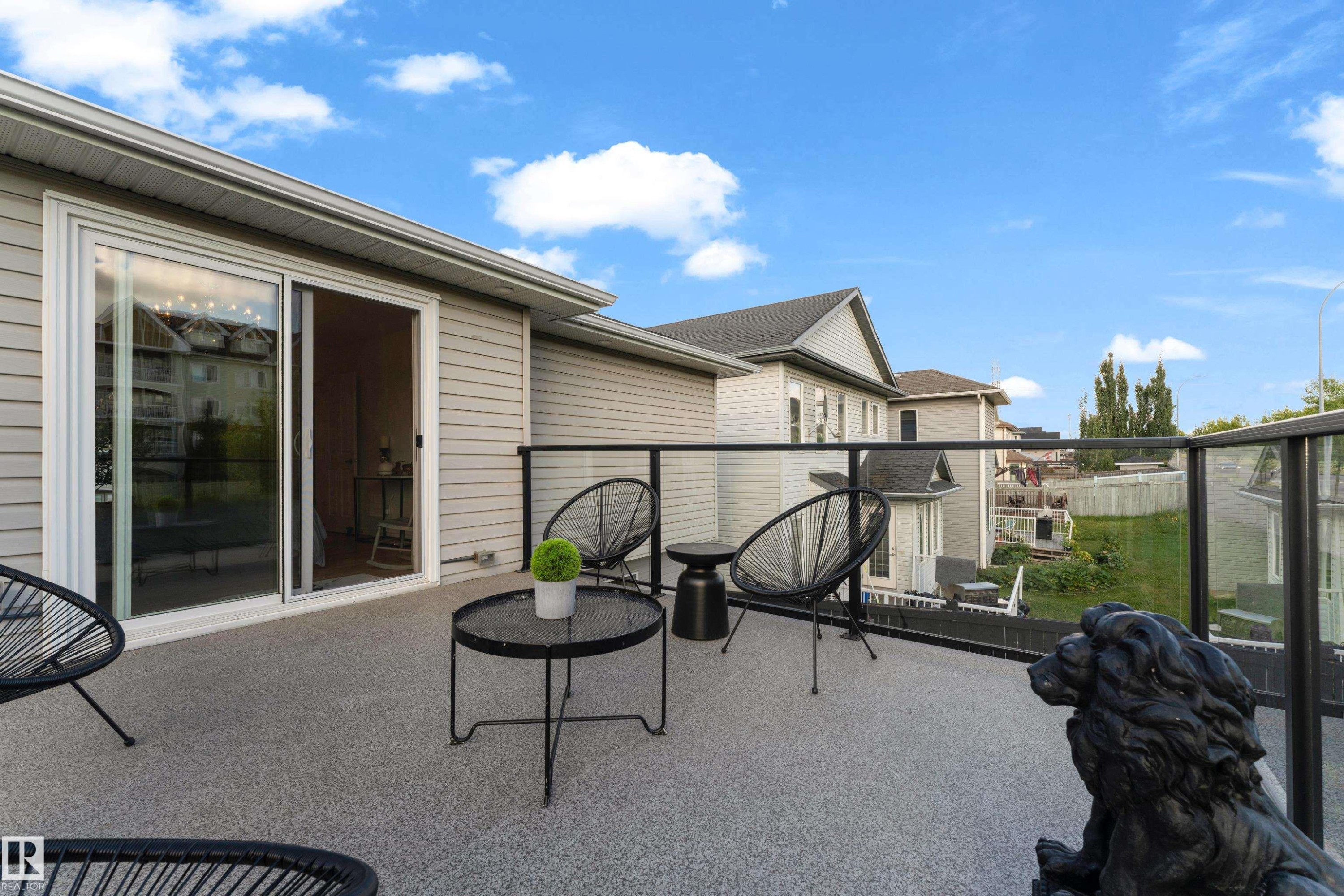 3135 24 Avenue Nw, Edmonton, AB