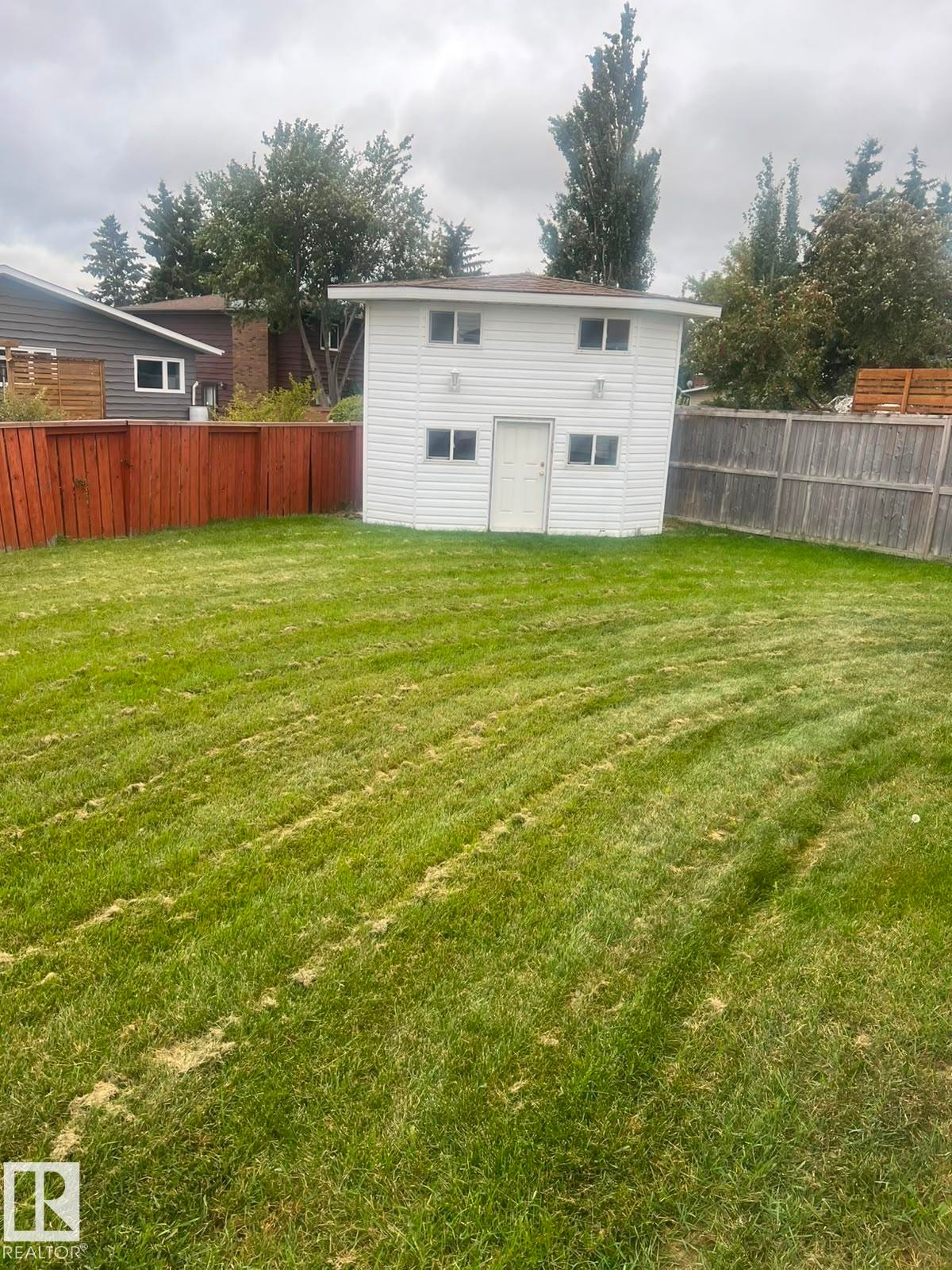 17919 94 Avenue Nw, Edmonton, AB