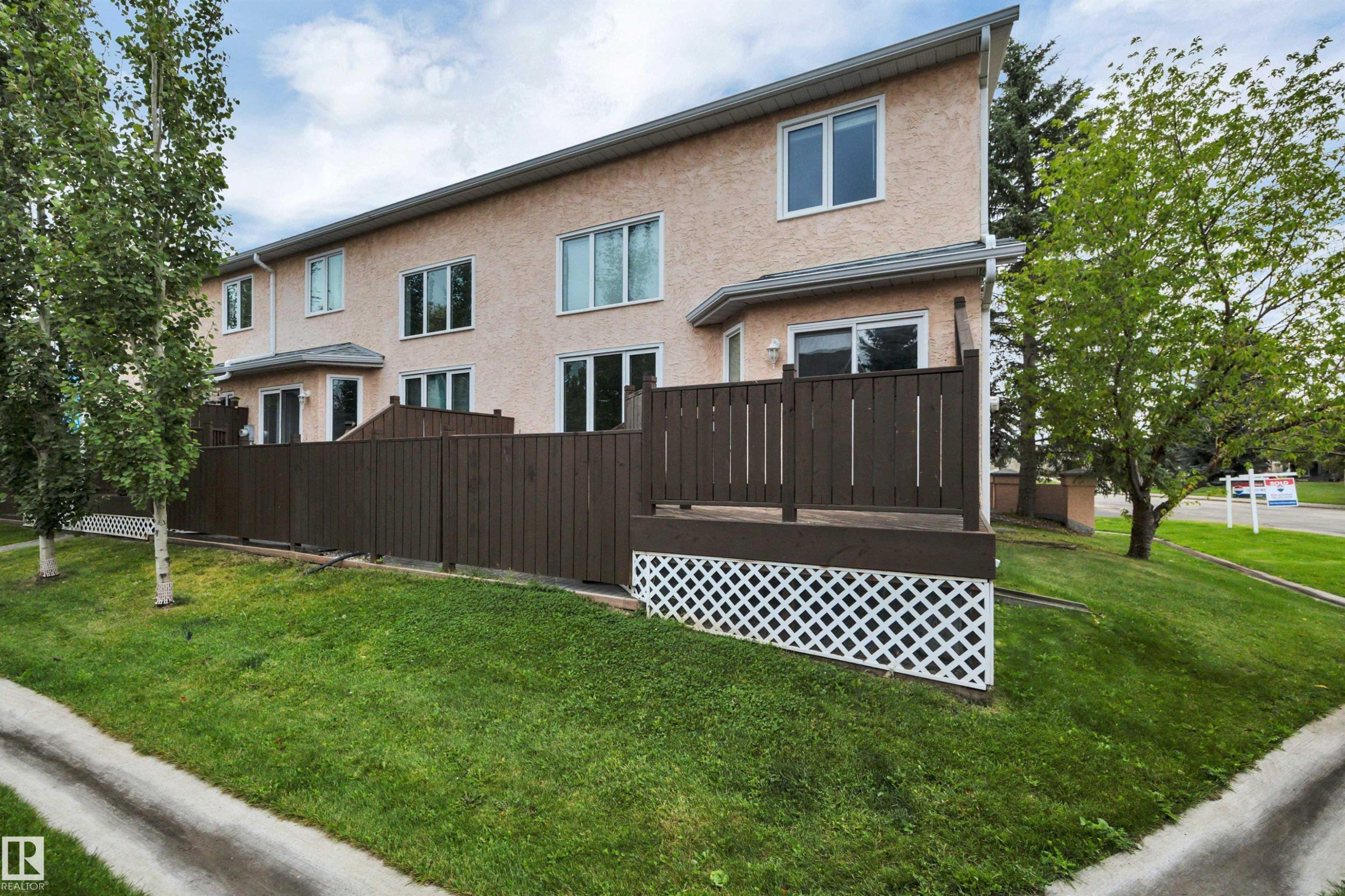 7557 188 Street Nw, Edmonton, AB