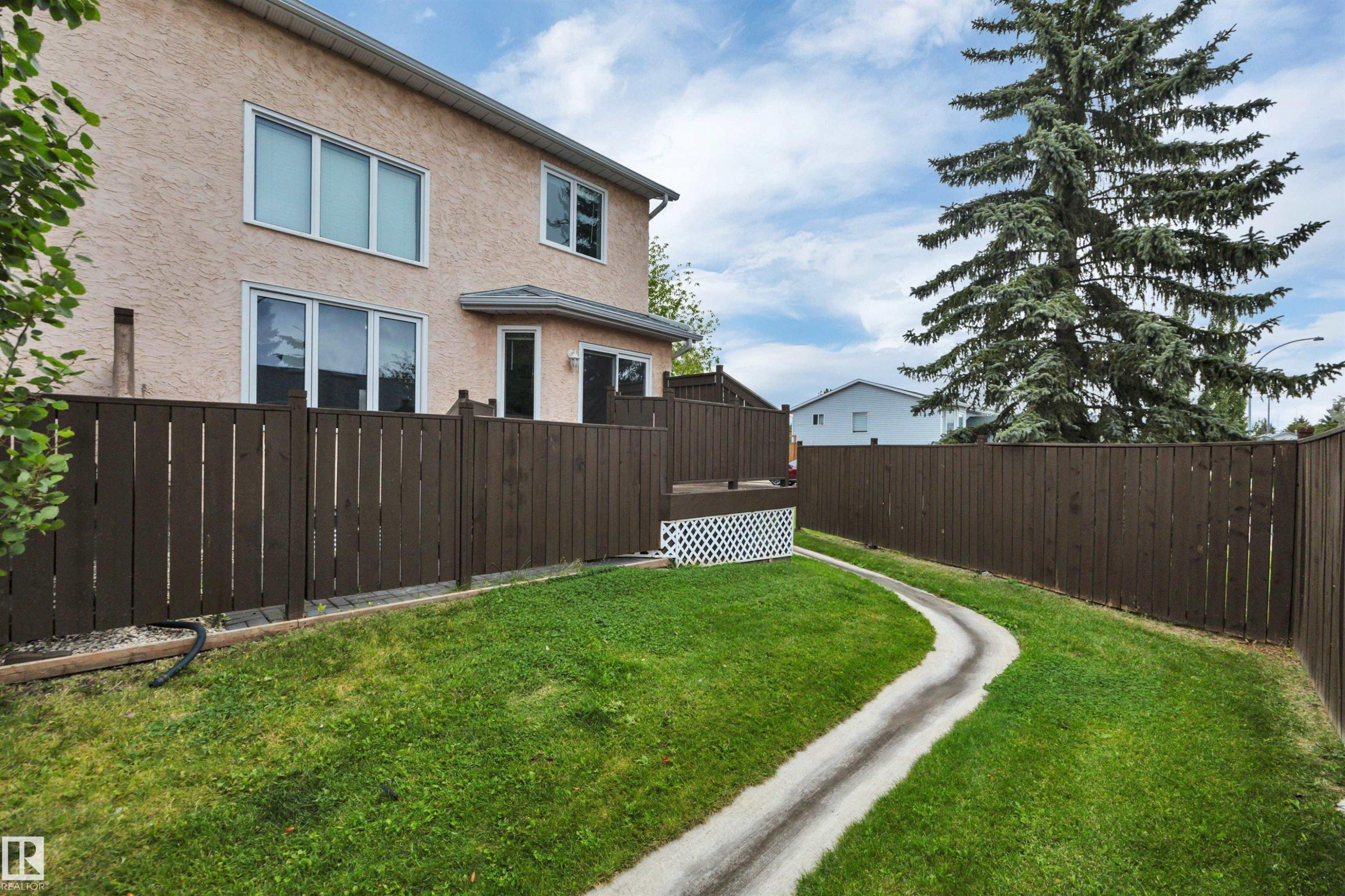 7557 188 Street Nw, Edmonton, AB