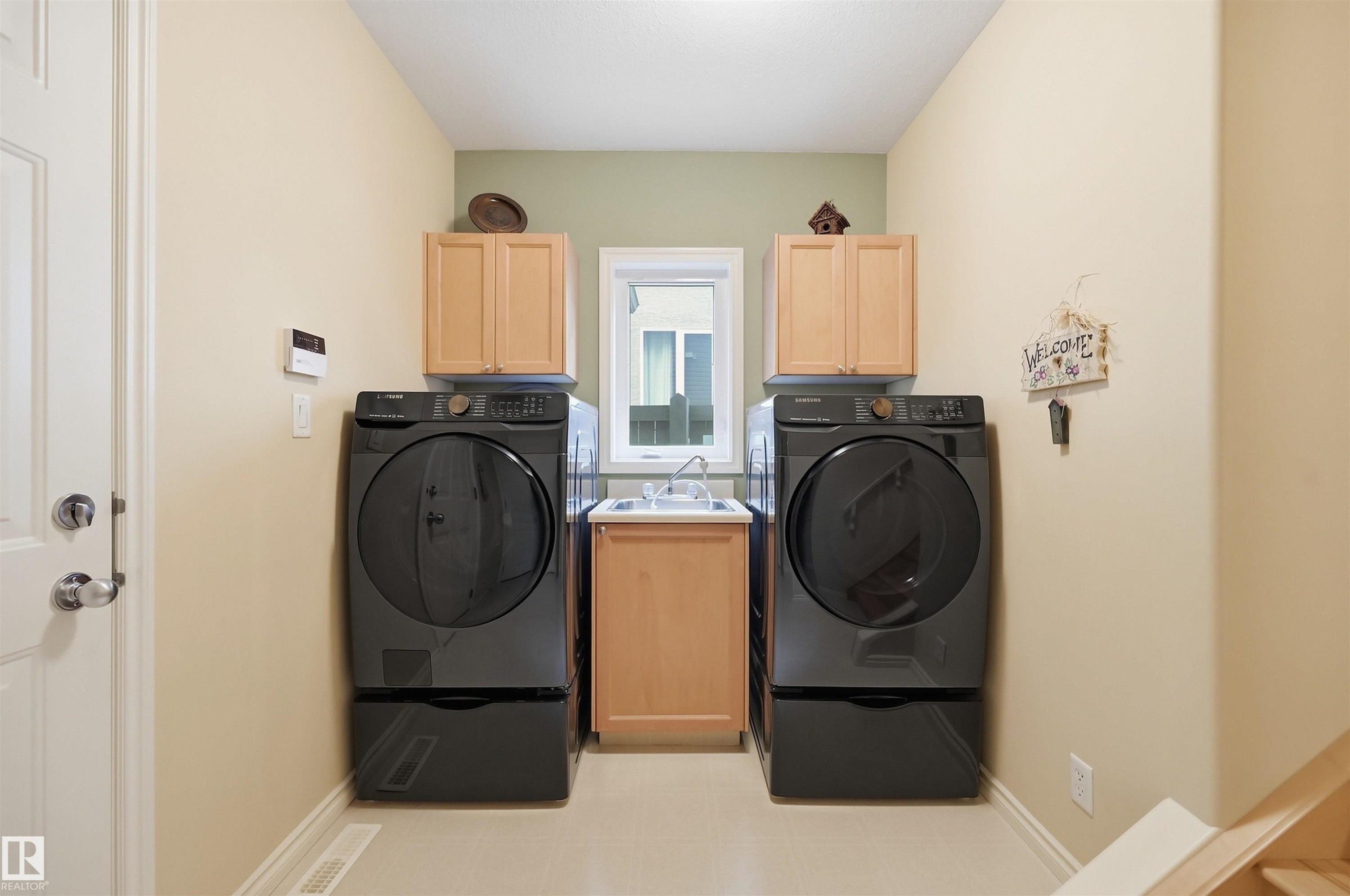 1406 Thorogood Lane Nw, Edmonton, AB