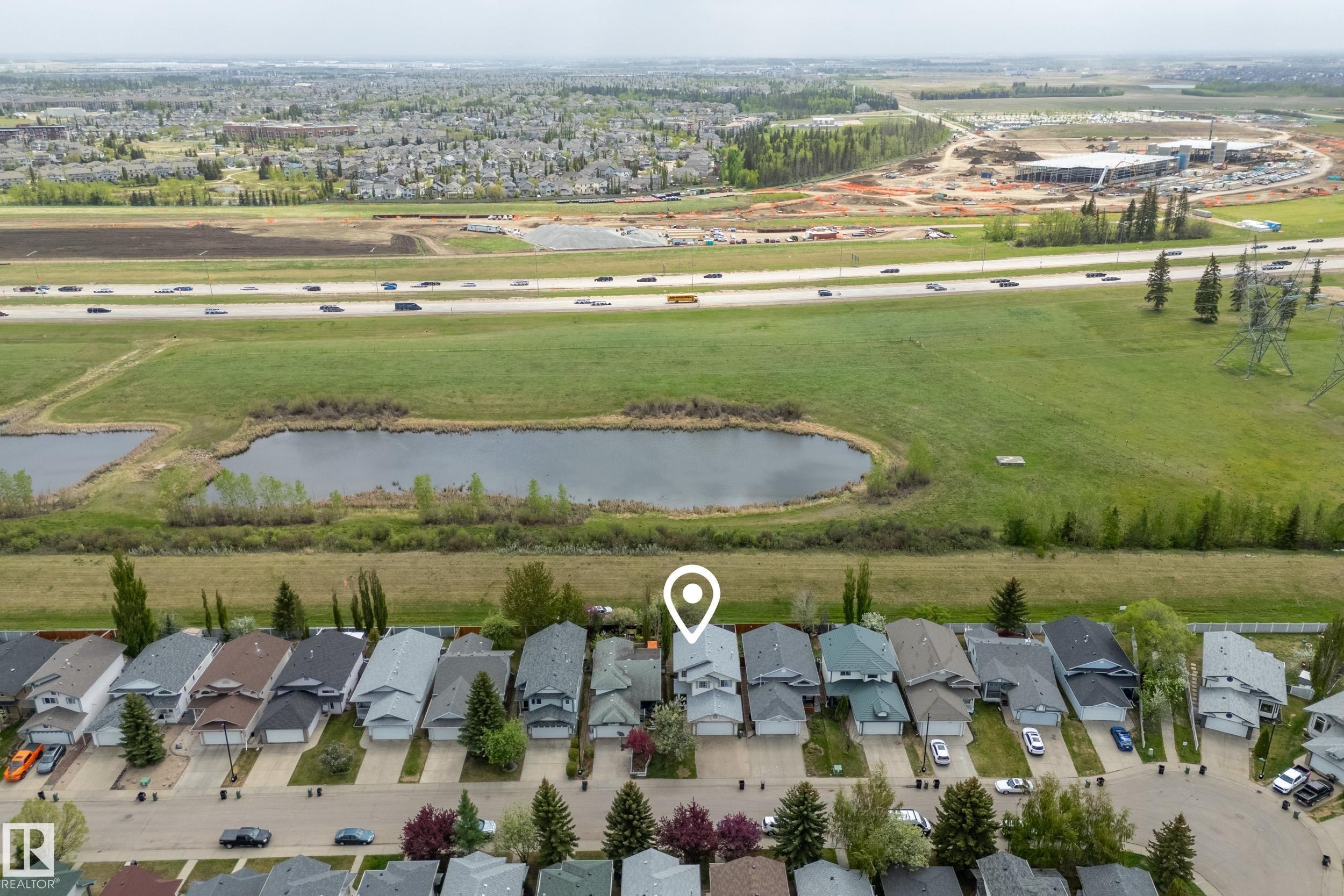 11827 8 Avenue Nw, Edmonton, AB