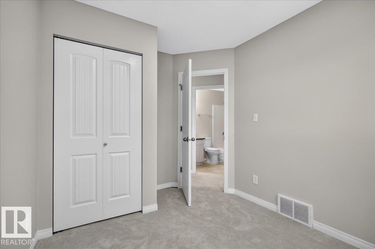 11413 96 Street Nw, Edmonton, AB